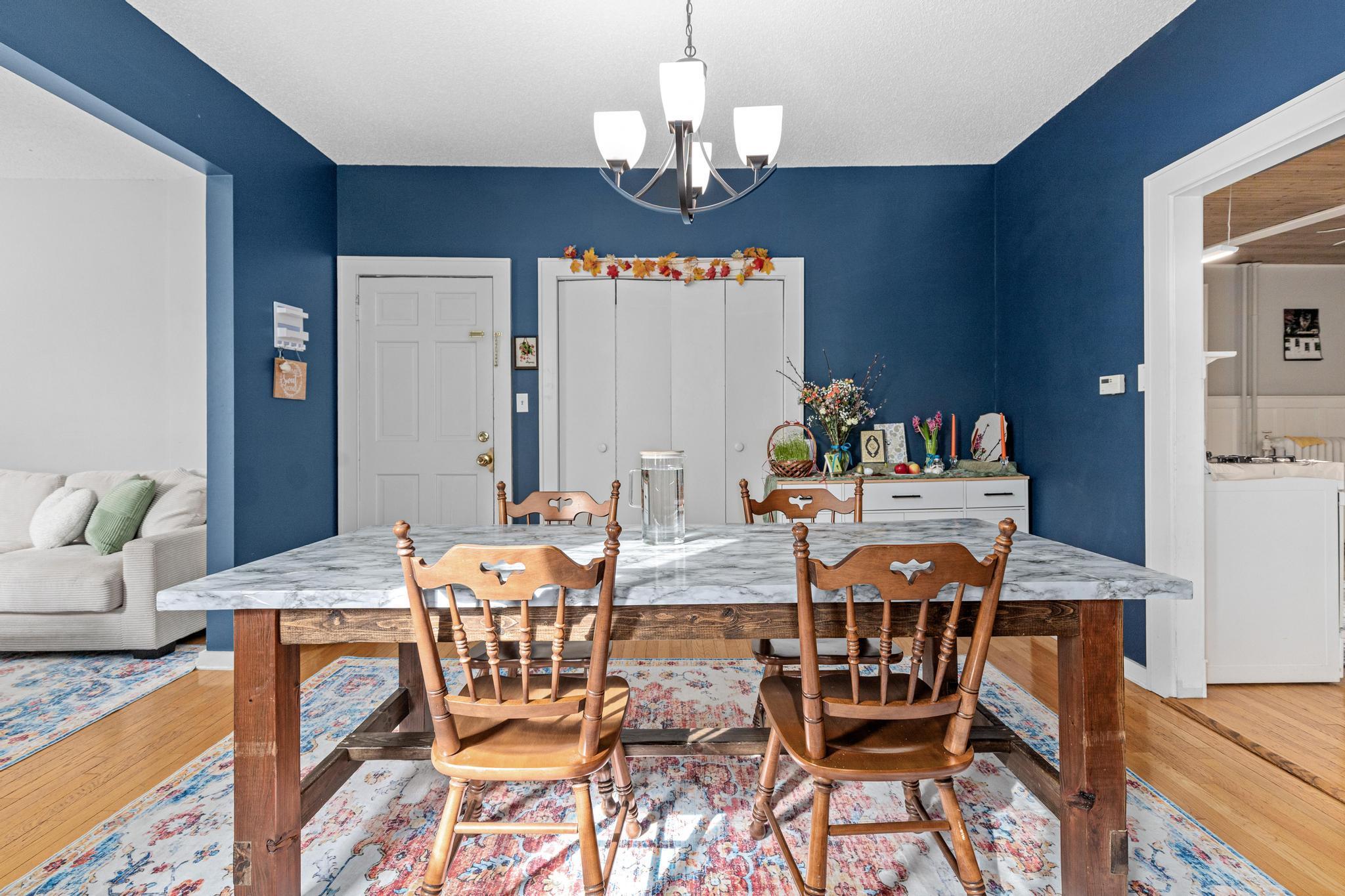 View of Residential Income at 855 Hague Avenue, Saint Paul MN 55104, Saint Paul (7 of 25) - Mike Wilen | Minnesota Team Real Estate