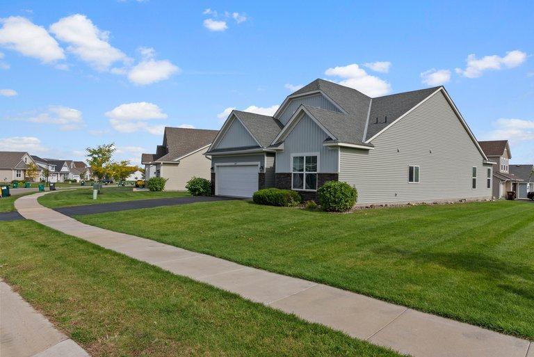 View of Residential at 6102 Quenroe Avenue, Otsego MN 55330, Otsego (38 of 40) - Mike Wilen | Minnesota Team Real Estate