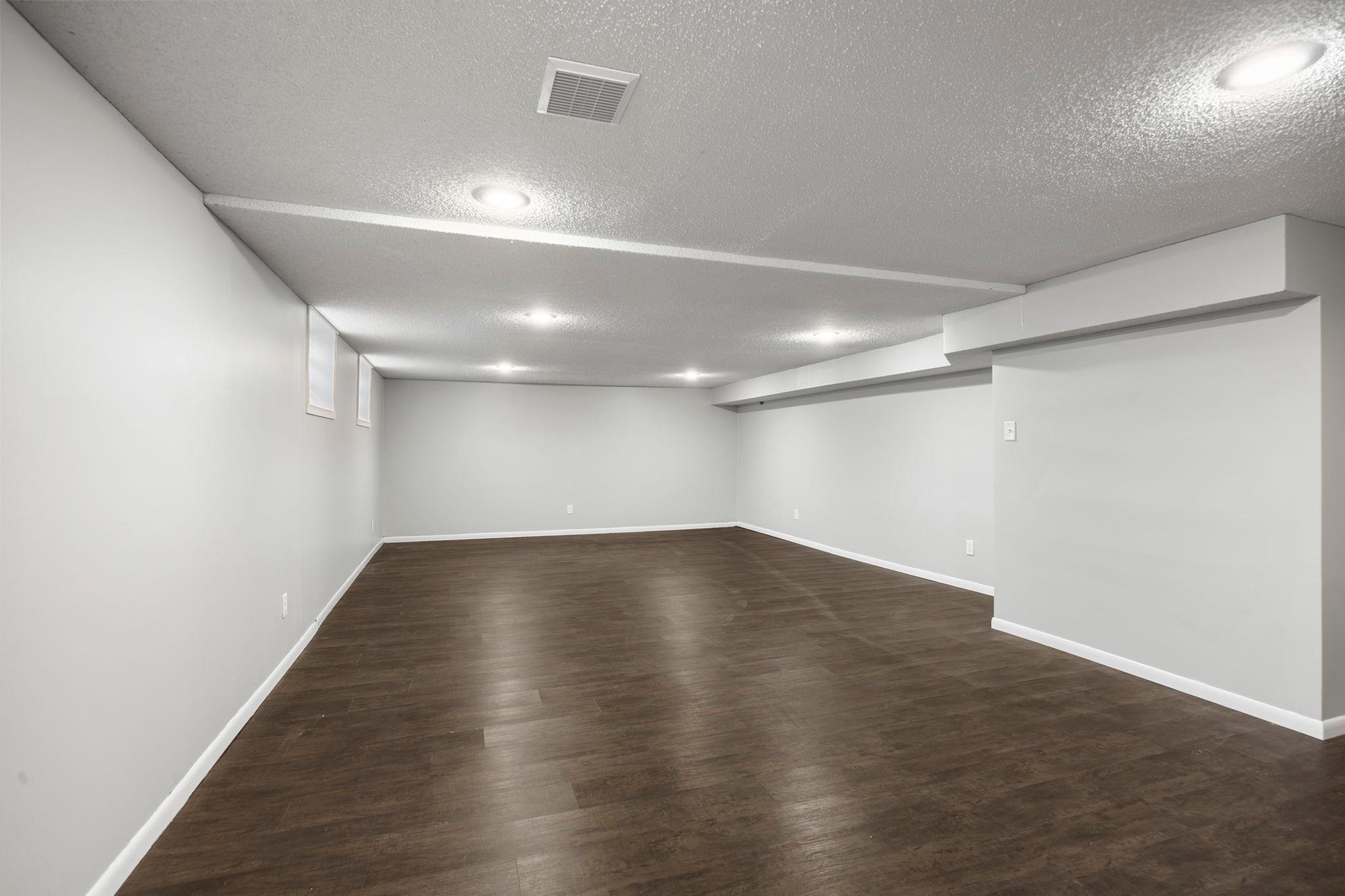 View of Residential at 7001 Fremont Avenue, Brooklyn Center MN 55430, Brooklyn Center (38 of 72) - Mike Wilen | Minnesota Team Real Estate