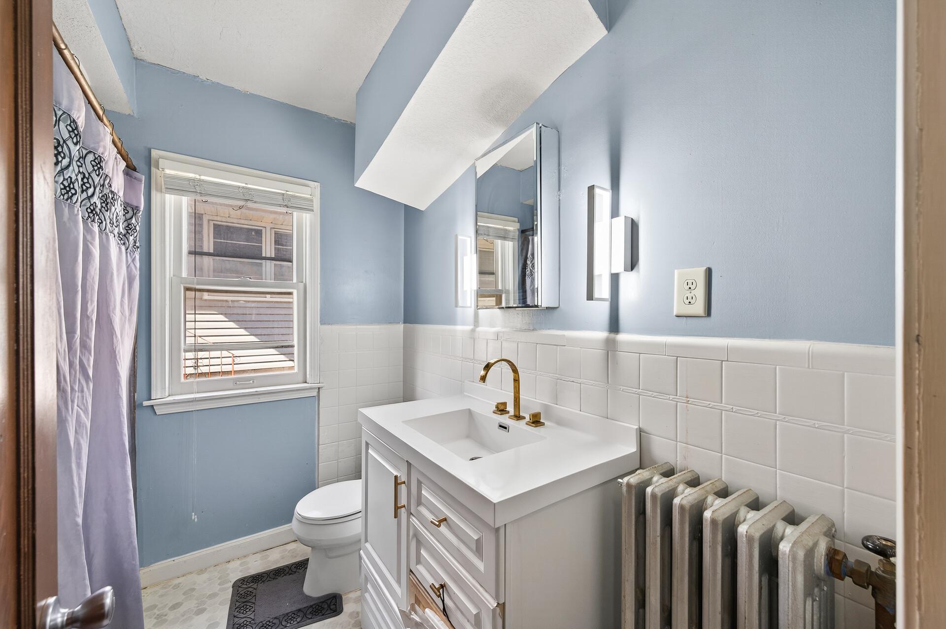 View of Residential at 242 Annapolis Street, West Saint Paul MN 55118, West Saint Paul (15 of 46) - Mike Wilen | Minnesota Team Real Estate
