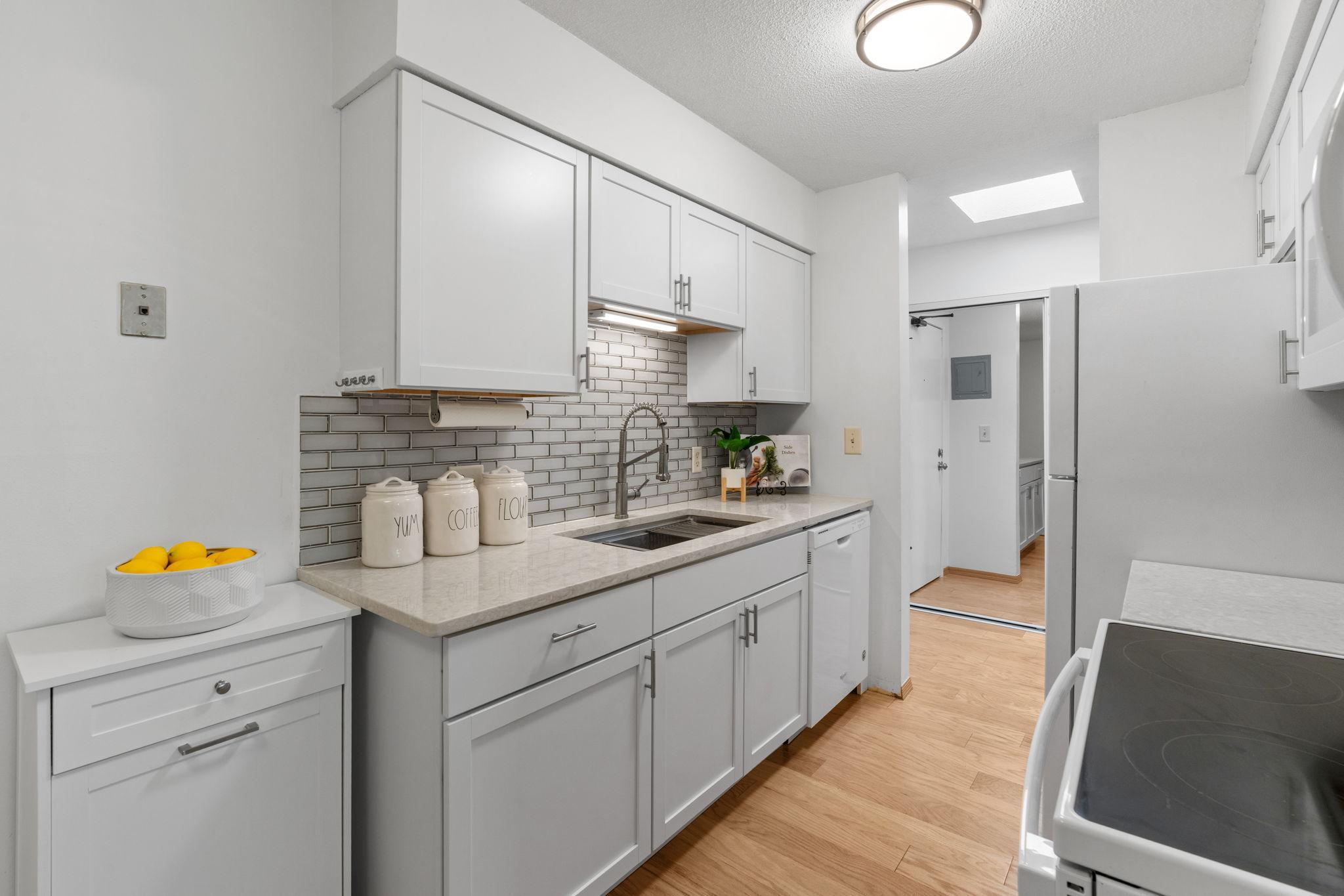 View of Residential at 7412 22nd Street #309, Saint Louis Park MN 55426, Saint Louis Park (8 of 23) - Mike Wilen | Minnesota Team Real Estate