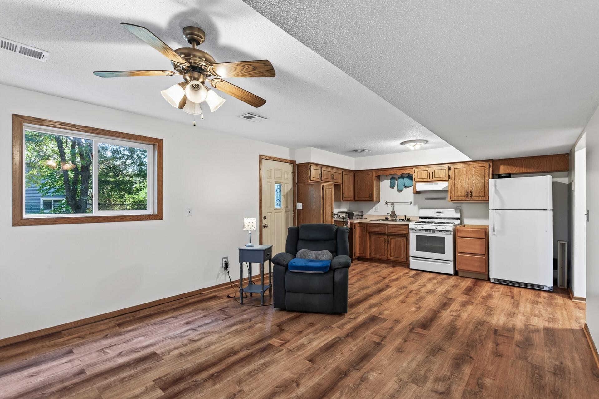 View of Residential at 998 99th Lane, Blaine MN 55434, Blaine (20 of 34) - Mike Wilen | Minnesota Team Real Estate