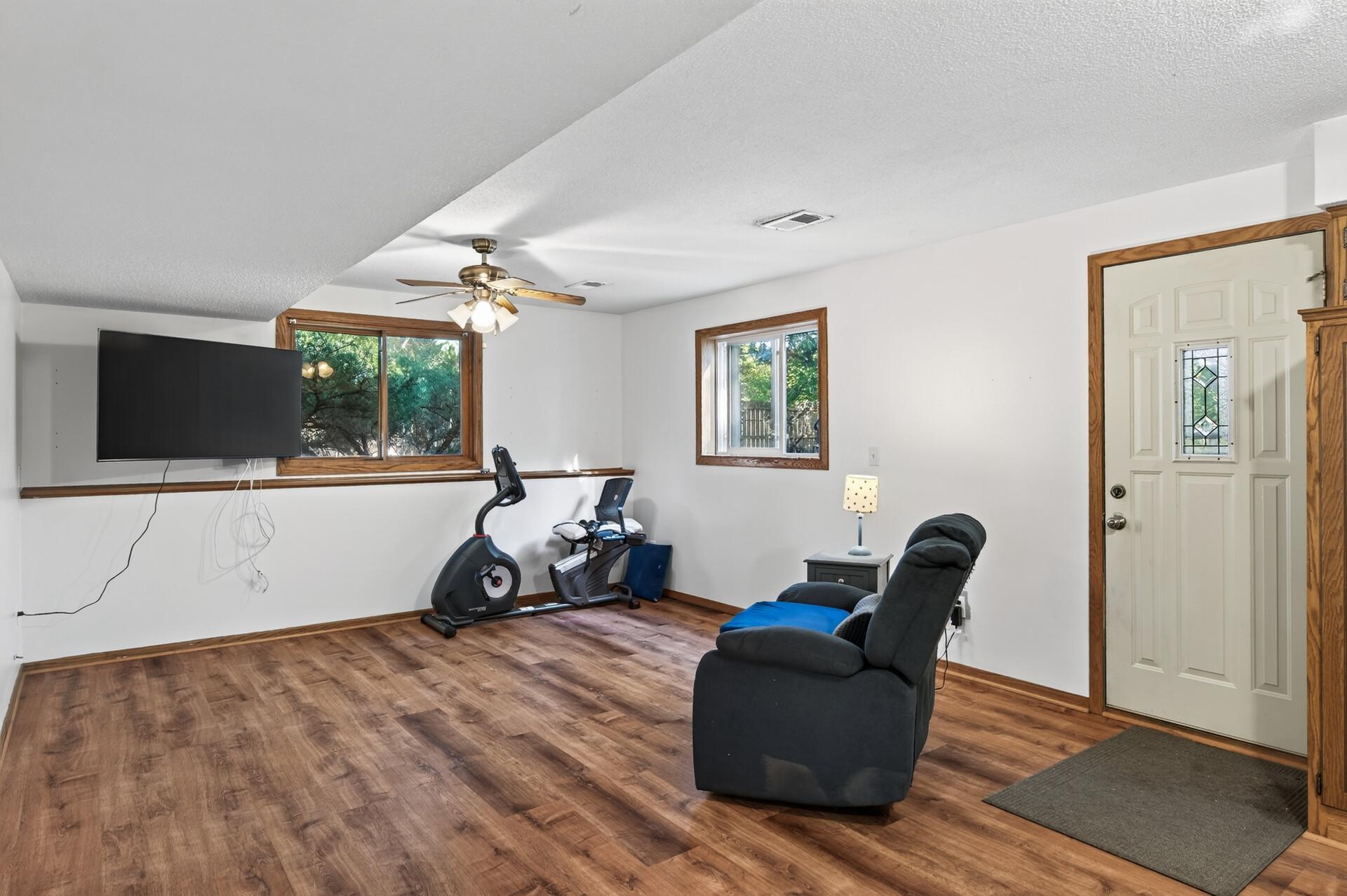 View of Residential at 998 99th Lane, Blaine MN 55434, Blaine (18 of 34) - Mike Wilen | Minnesota Team Real Estate