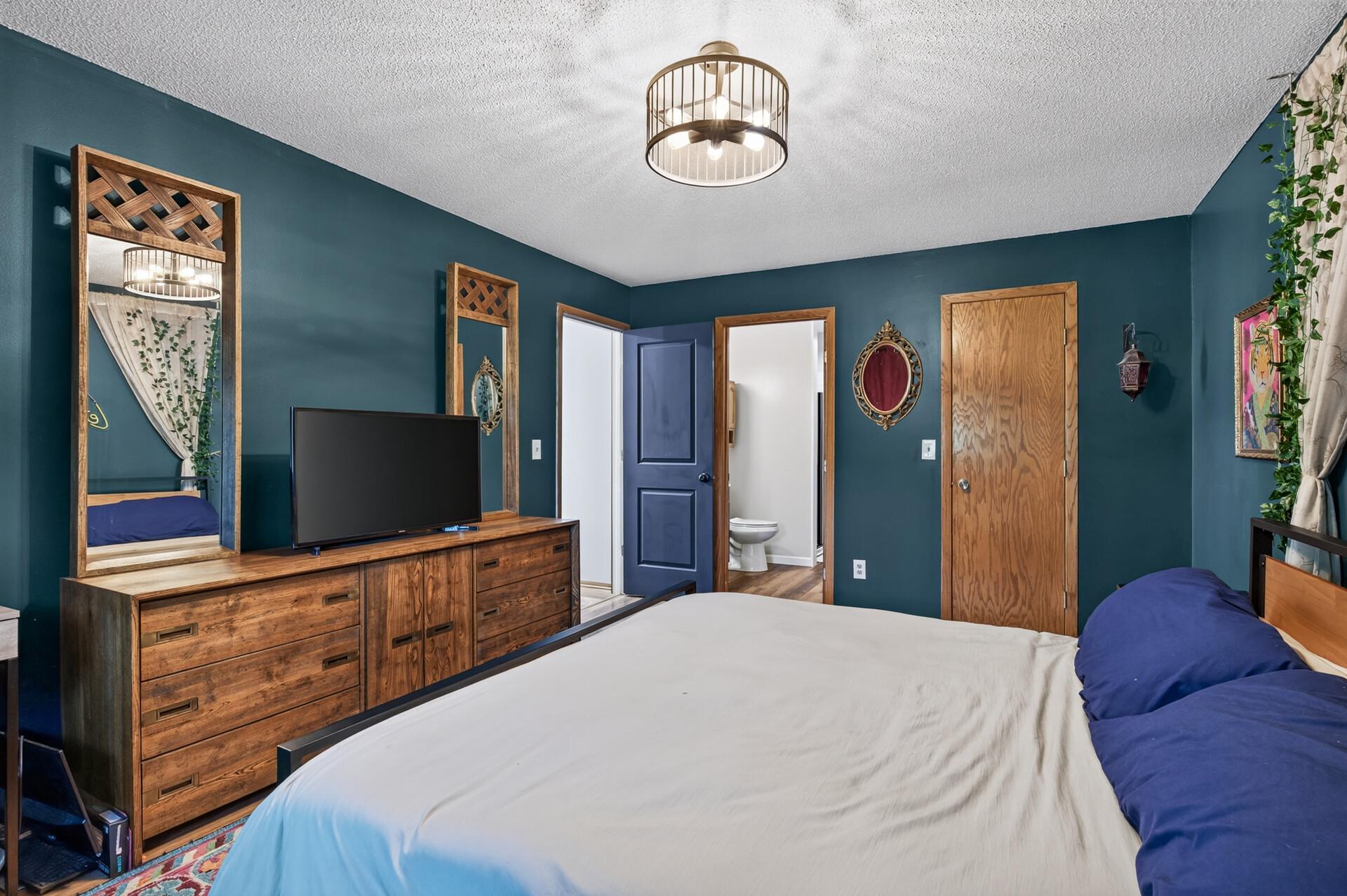 View of Residential at 998 99th Lane, Blaine MN 55434, Blaine (13 of 34) - Mike Wilen | Minnesota Team Real Estate