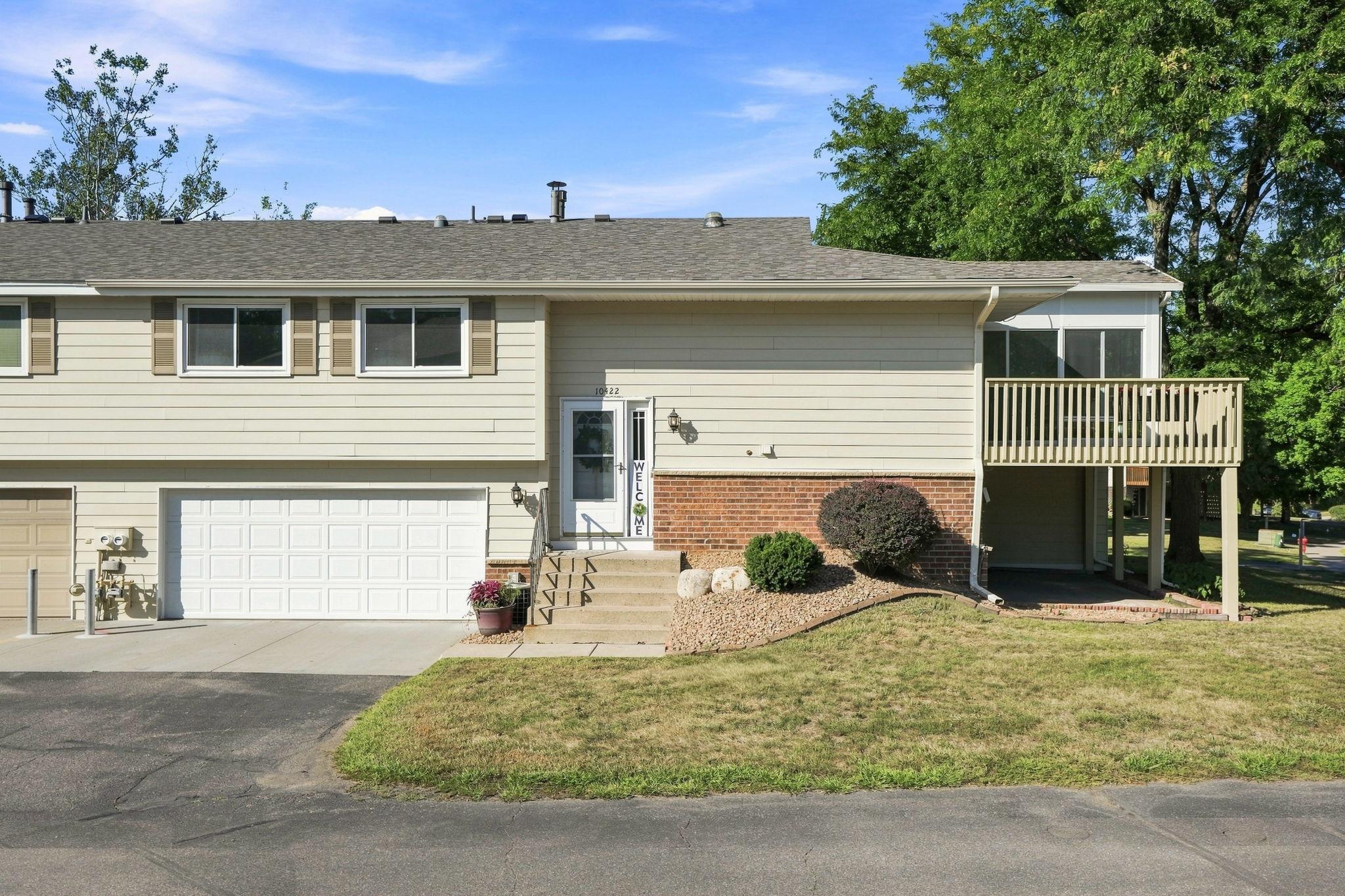 View of Residential at 10422 Decatur Avenue, Bloomington MN 55438, Bloomington (2 of 30) - Mike Wilen | Minnesota Team Real Estate