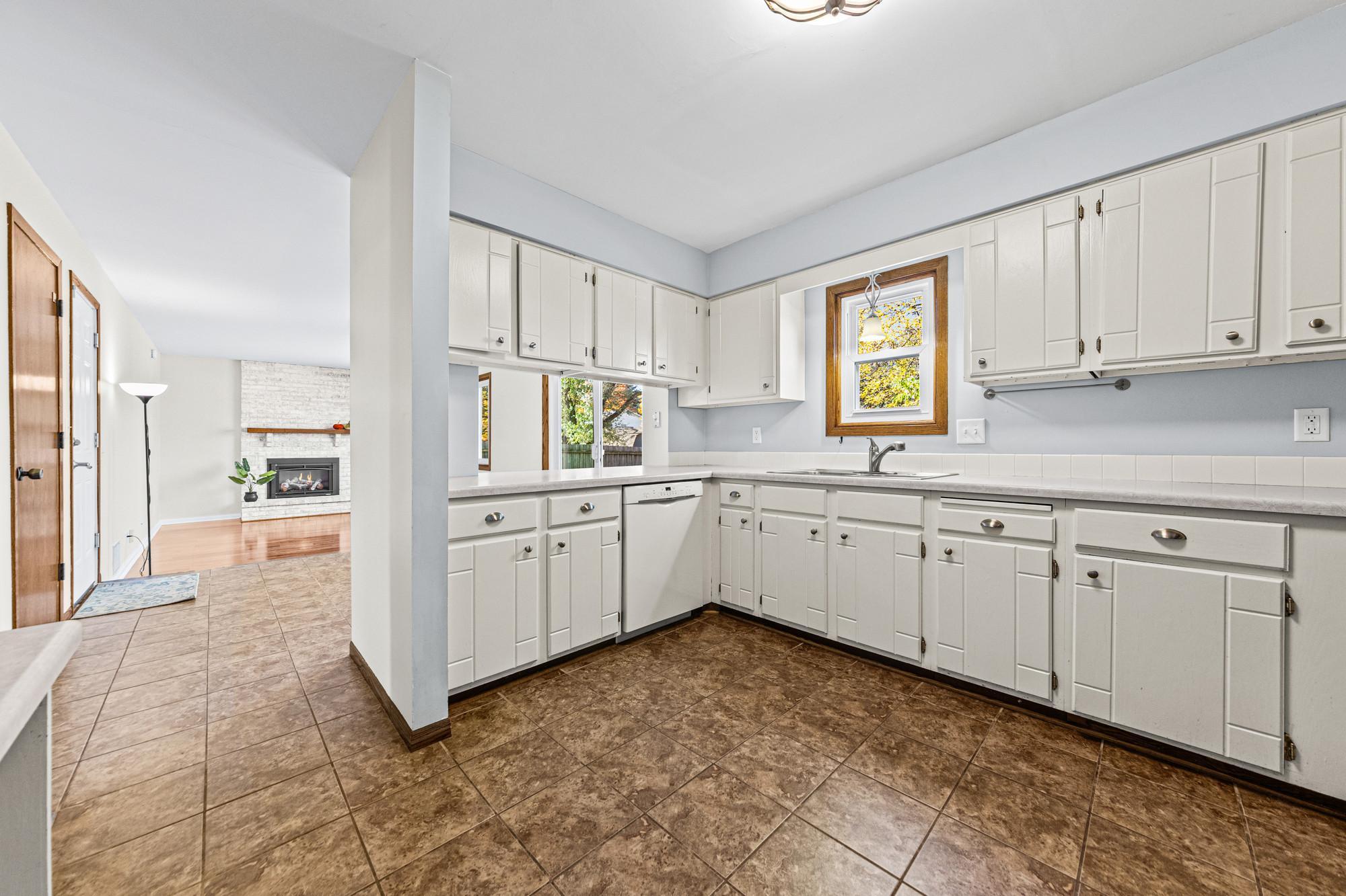 View of Residential at 10200 Quebec Avenue, Bloomington MN 55438, Bloomington (20 of 57) - Mike Wilen | Minnesota Team Real Estate