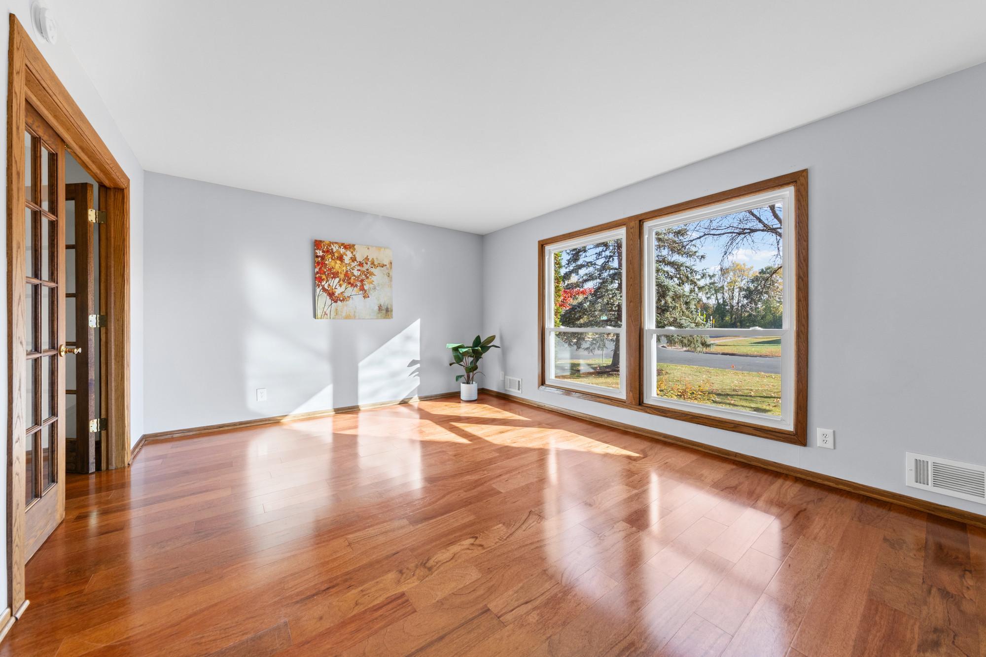 View of Residential at 10200 Quebec Avenue, Bloomington MN 55438, Bloomington (11 of 57) - Mike Wilen | Minnesota Team Real Estate