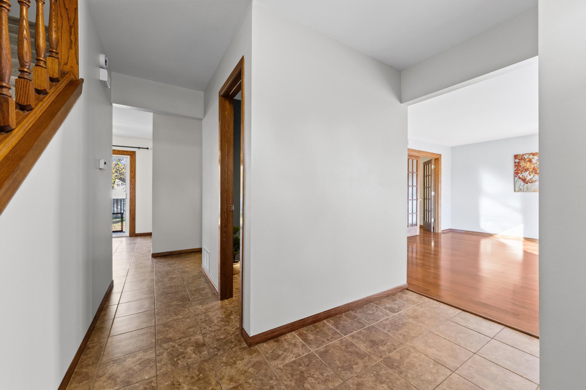 View of Residential at 10200 Quebec Avenue, Bloomington MN 55438, Bloomington (8 of 57) - Mike Wilen | Minnesota Team Real Estate