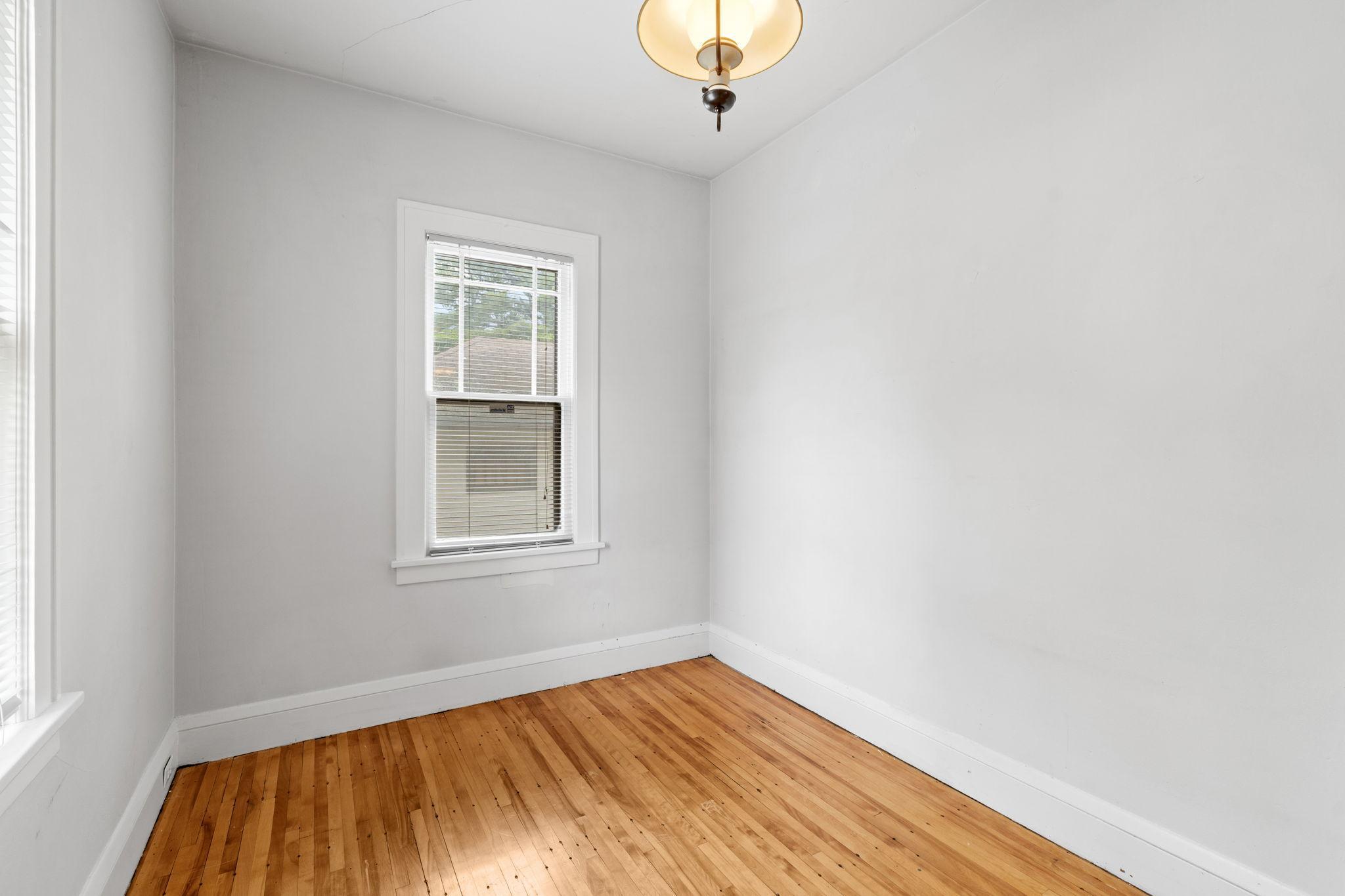 View of Residential Income at 4354 Harriet Avenue, Minneapolis MN 55409, Minneapolis (25 of 57) - Mike Wilen | Minnesota Team Real Estate