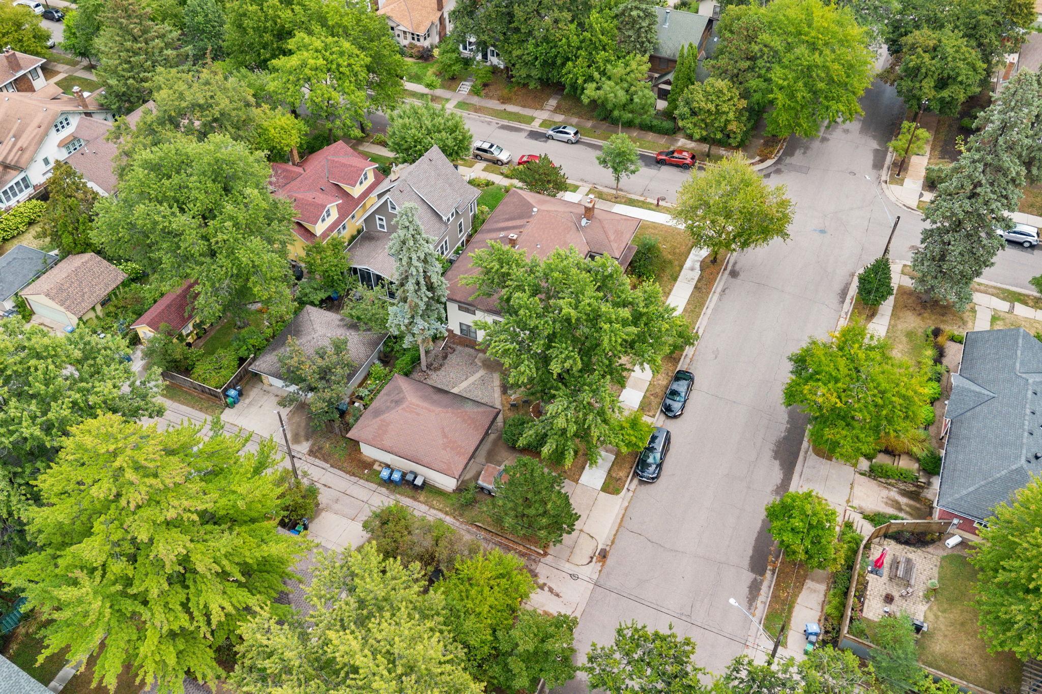 View of Residential Income at 4354 Harriet Avenue, Minneapolis MN 55409, Minneapolis (56 of 57) - Mike Wilen | Minnesota Team Real Estate