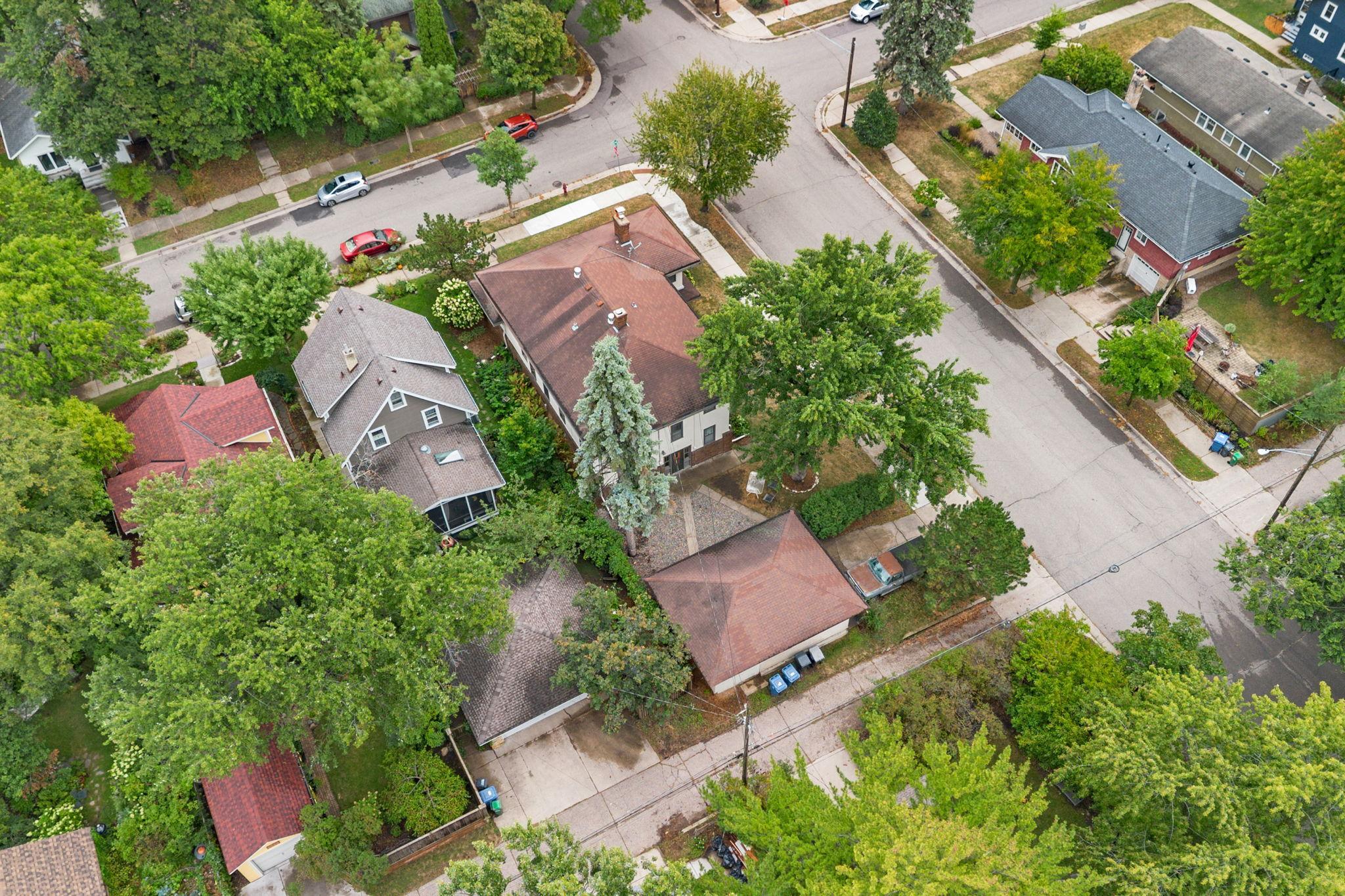 View of Residential Income at 4354 Harriet Avenue, Minneapolis MN 55409, Minneapolis (55 of 57) - Mike Wilen | Minnesota Team Real Estate