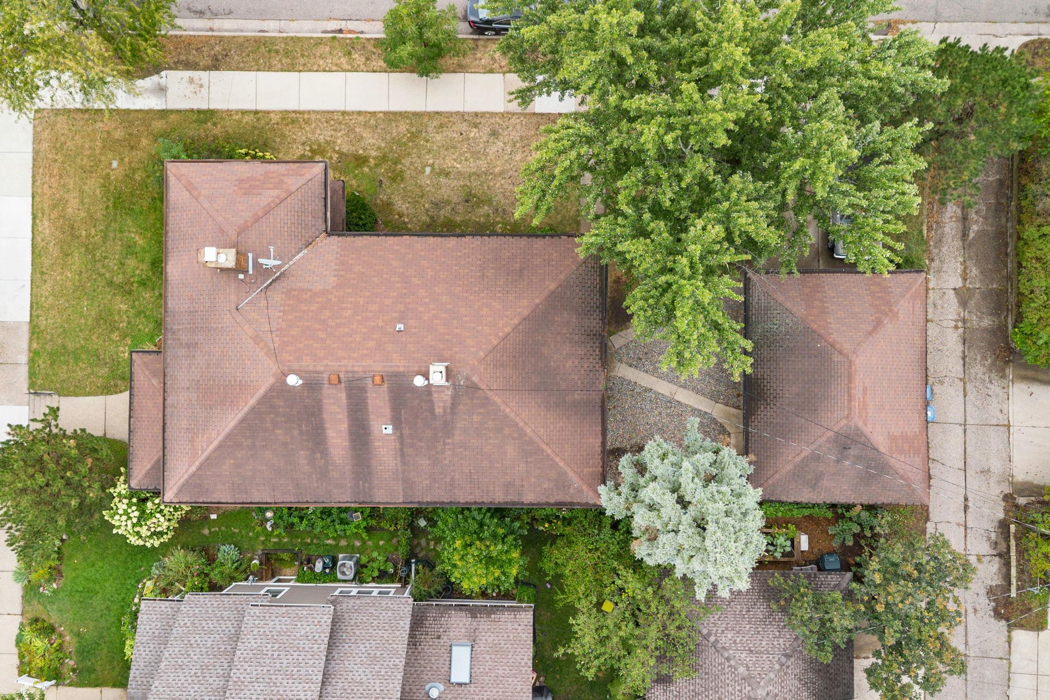 View of Residential Income at 4354 Harriet Avenue, Minneapolis MN 55409, Minneapolis (51 of 57) - Mike Wilen | Minnesota Team Real Estate