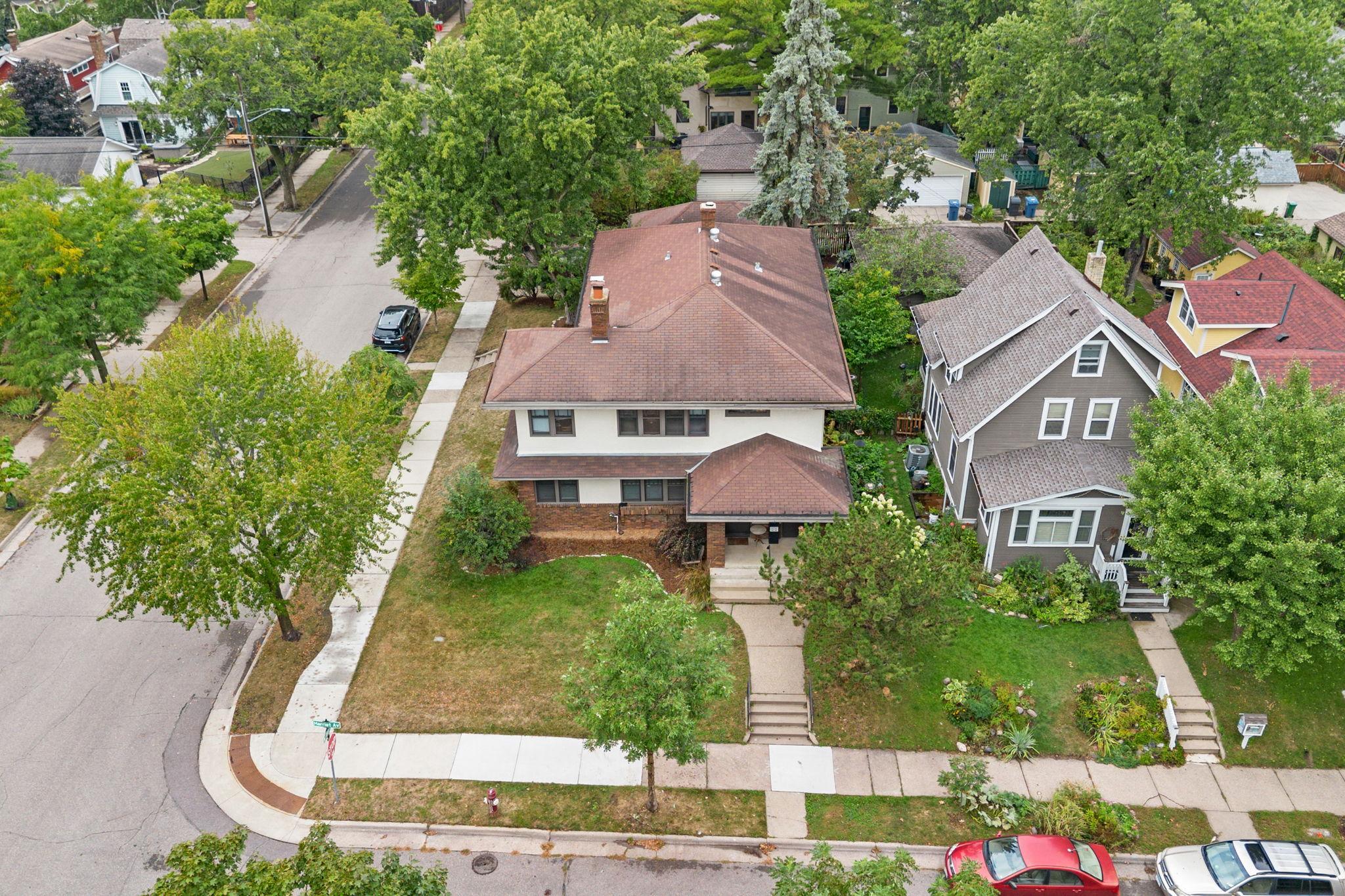 View of Residential Income at 4354 Harriet Avenue, Minneapolis MN 55409, Minneapolis (53 of 57) - Mike Wilen | Minnesota Team Real Estate