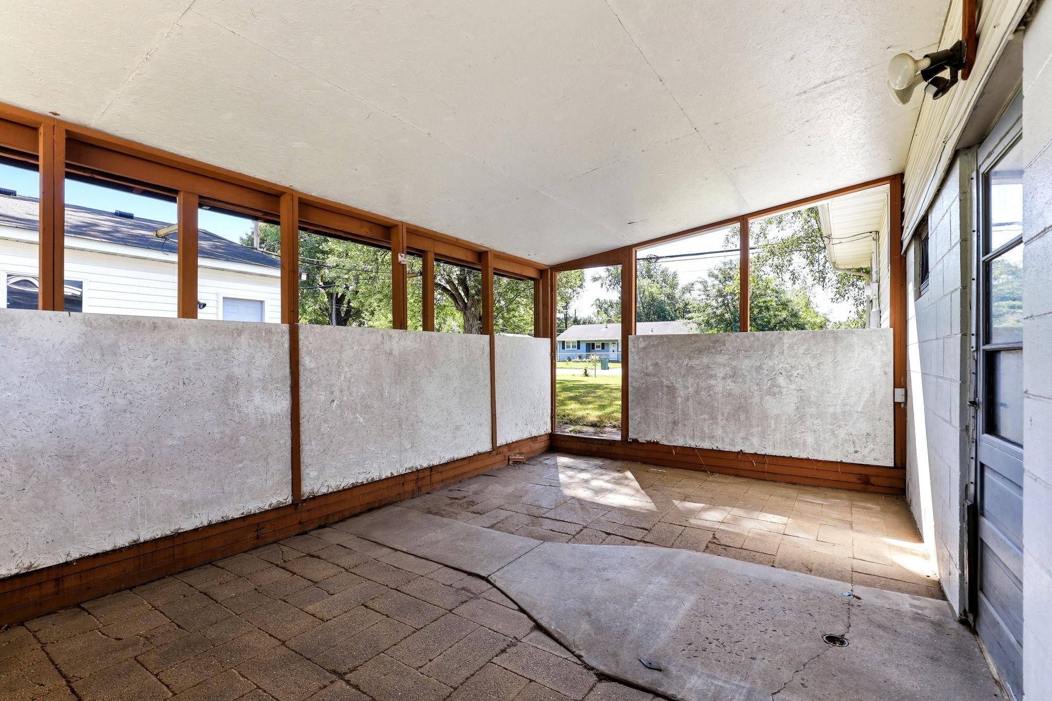 View of Residential at 6900 Toledo Avenue, Brooklyn Center MN 55429, Brooklyn Center (30 of 37) - Mike Wilen | Minnesota Team Real Estate