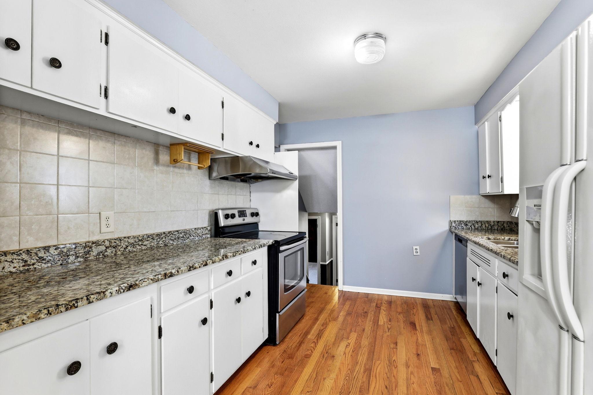 View of Residential at 6900 Toledo Avenue, Brooklyn Center MN 55429, Brooklyn Center (8 of 37) - Mike Wilen | Minnesota Team Real Estate
