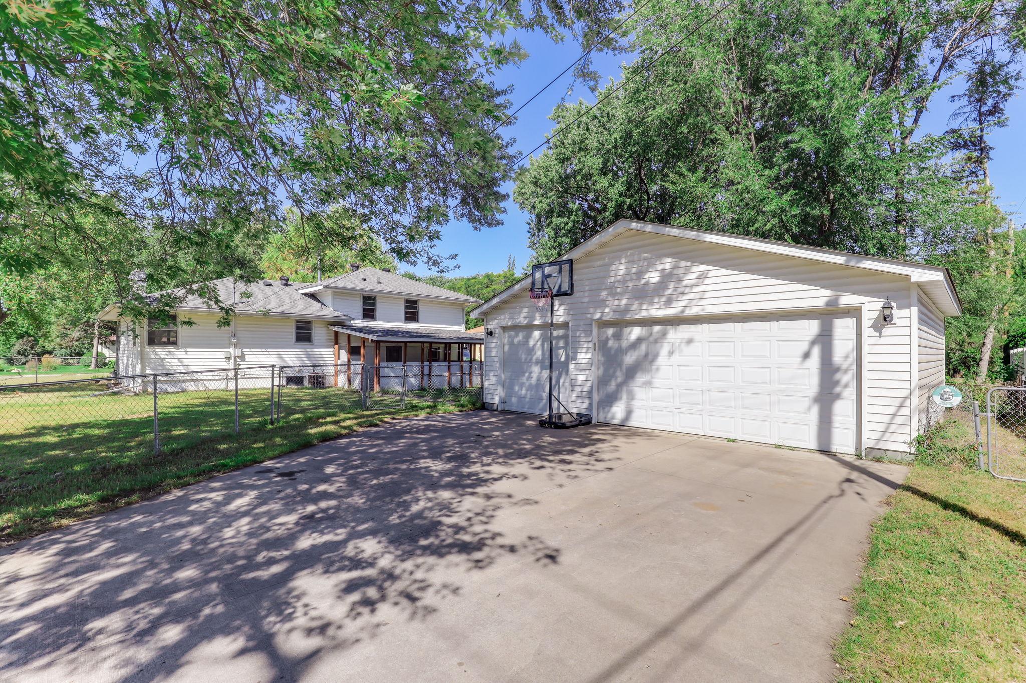View of Residential at 6900 Toledo Avenue, Brooklyn Center MN 55429, Brooklyn Center (3 of 37) - Mike Wilen | Minnesota Team Real Estate