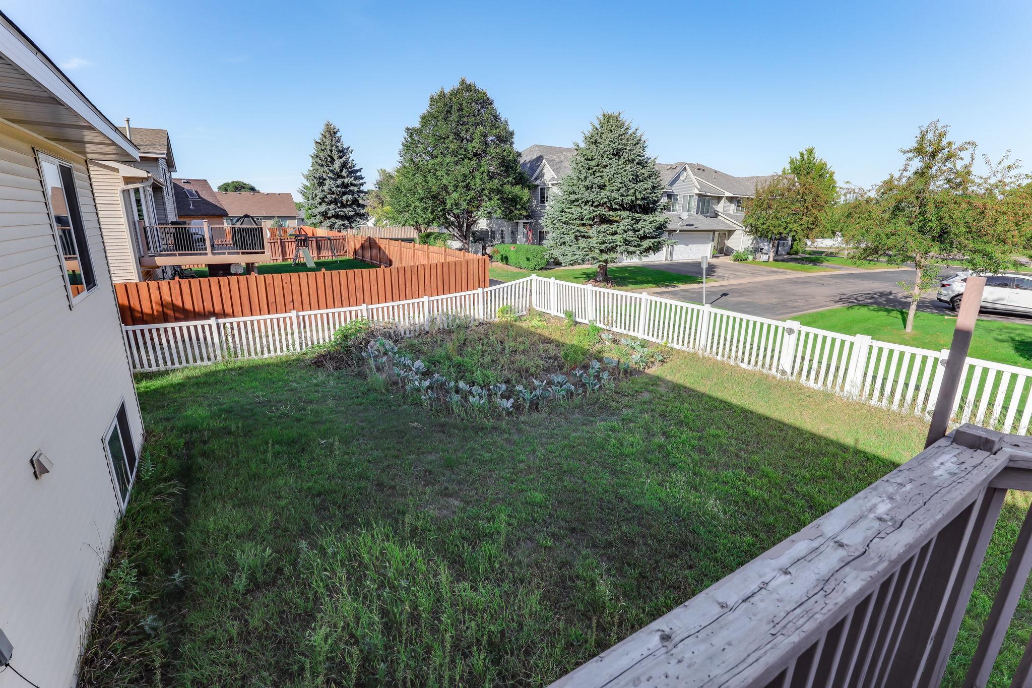 View of Residential at 11012 Edgewood Avenue, Champlin MN 55316, Champlin (28 of 33) - Mike Wilen | Minnesota Team Real Estate