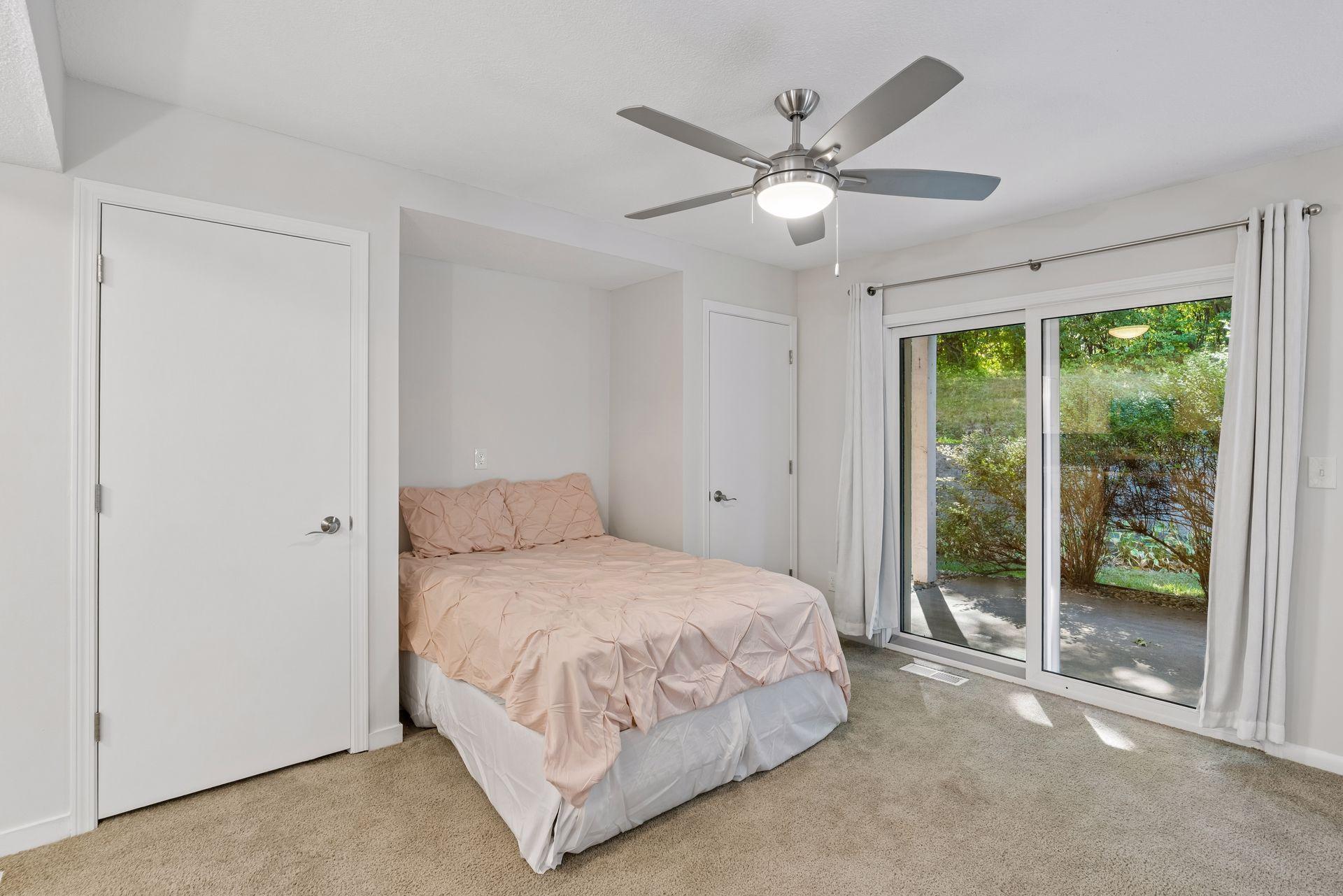 View of Residential at 6347 Alderwood Circle #B, Woodbury MN 55125, Woodbury (8 of 21) - Mike Wilen | Minnesota Team Real Estate
