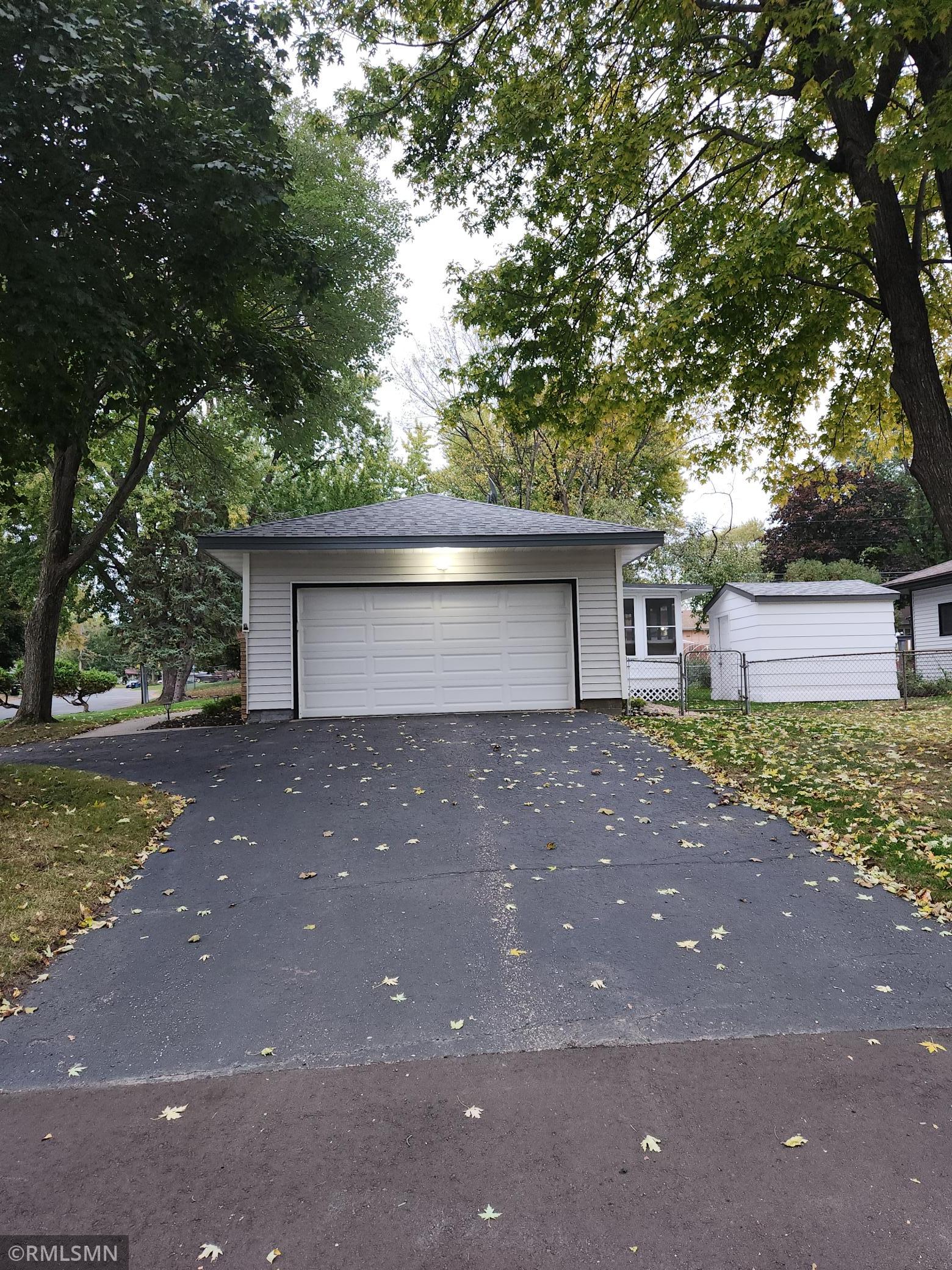 View of Residential at 500 Bennett Drive, Fridley MN 55432, Fridley (24 of 26) - Mike Wilen | Minnesota Team Real Estate