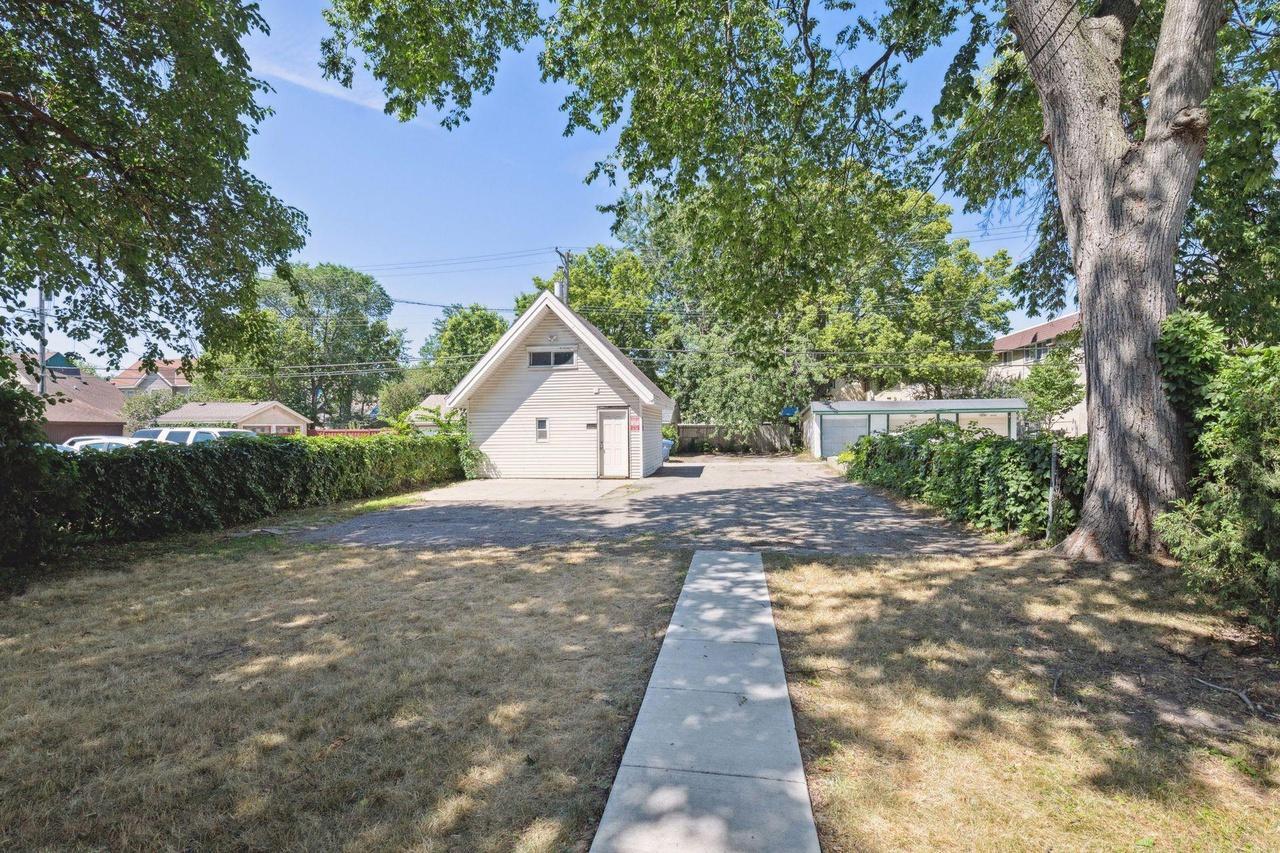 View of Residential Income at 2732 Pillsbury Avenue, Minneapolis MN 55408, Minneapolis (7 of 41) - Mike Wilen | Minnesota Team Real Estate
