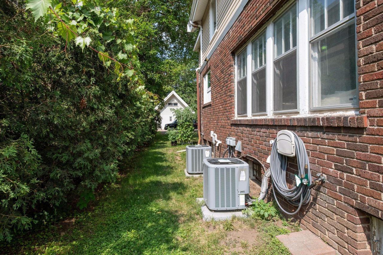 View of Residential Income at 2732 Pillsbury Avenue, Minneapolis MN 55408, Minneapolis (3 of 41) - Mike Wilen | Minnesota Team Real Estate