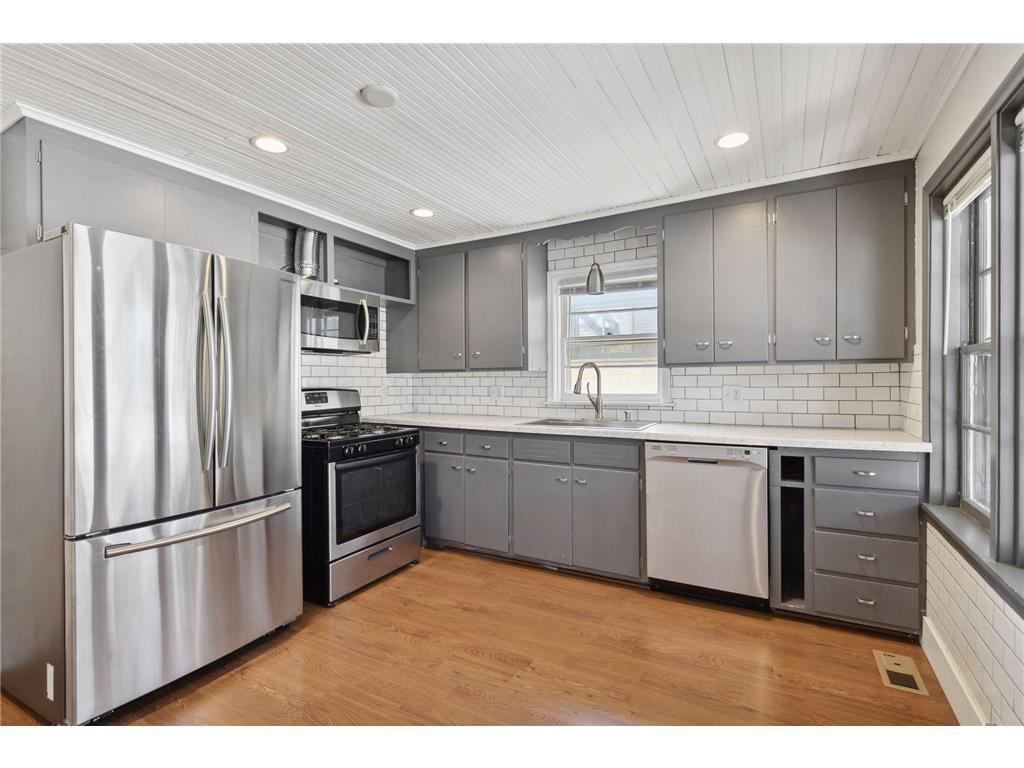 View of Residential Income at 2732 Pillsbury Avenue, Minneapolis MN 55408, Minneapolis (24 of 41) - Mike Wilen | Minnesota Team Real Estate