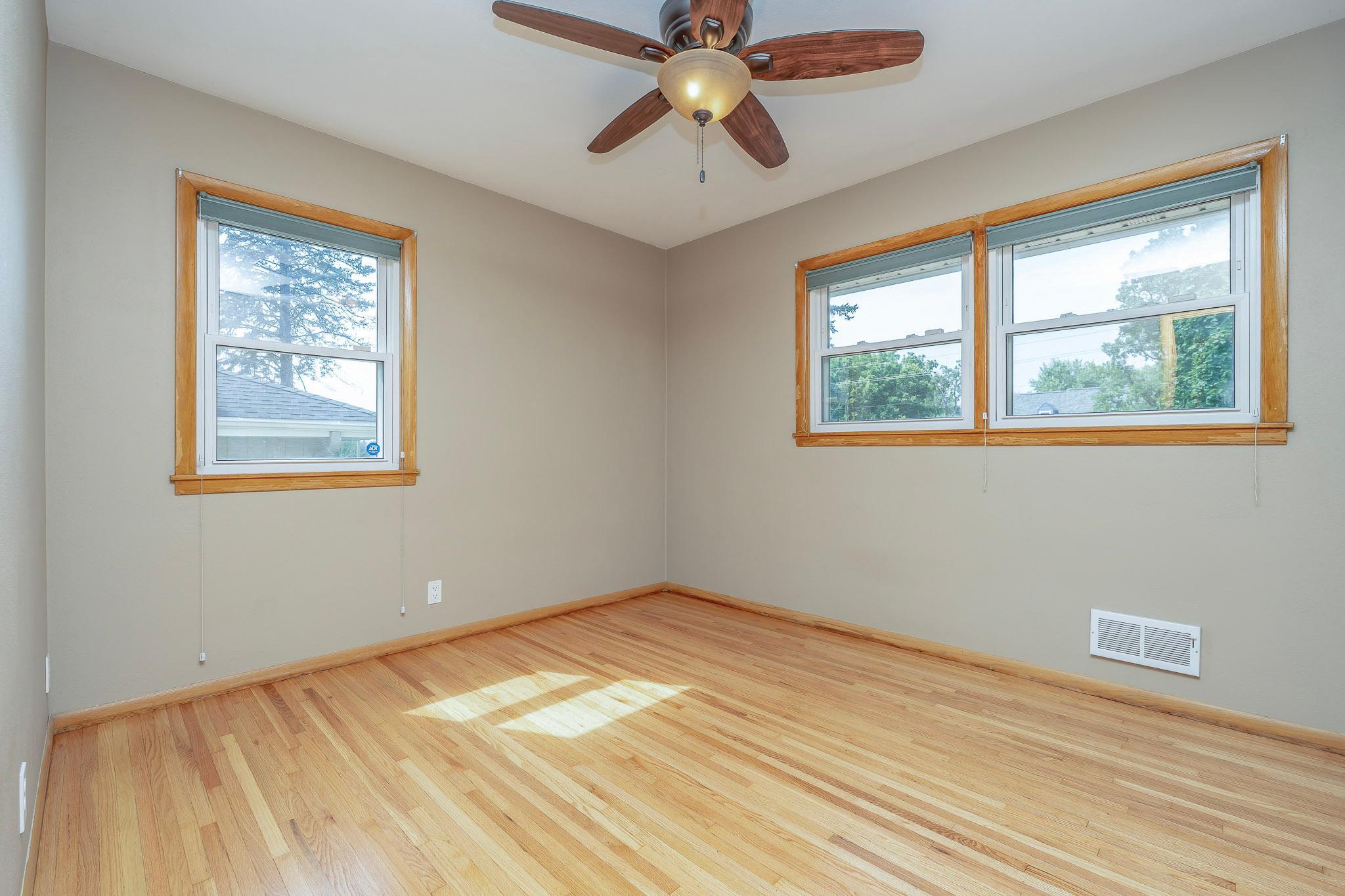 View of Residential at 1554 Burns Avenue, Saint Paul MN 55106, Saint Paul (17 of 36) - Mike Wilen | Minnesota Team Real Estate