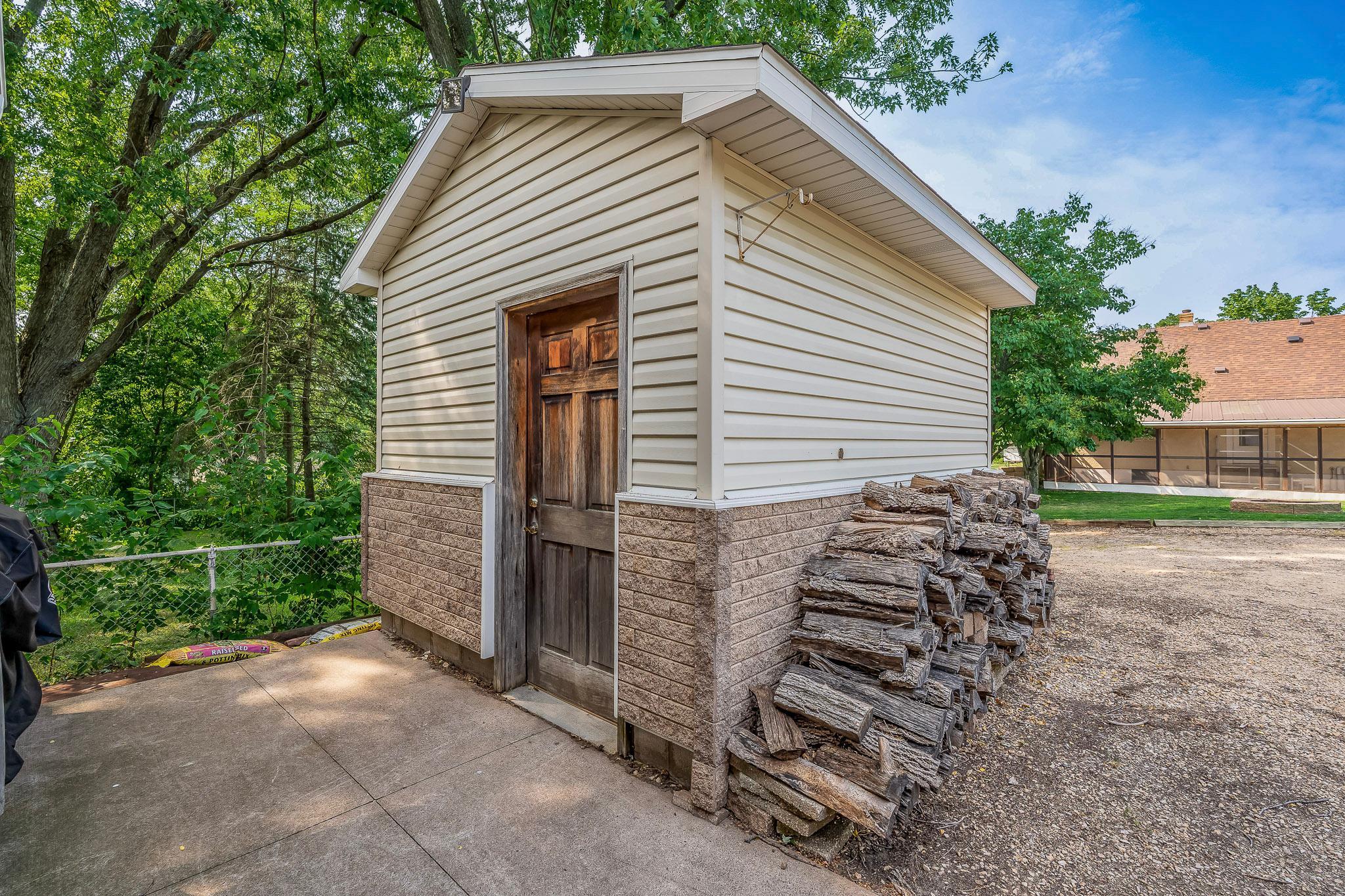 View of Residential at 1554 Burns Avenue, Saint Paul MN 55106, Saint Paul (31 of 36) - Mike Wilen | Minnesota Team Real Estate