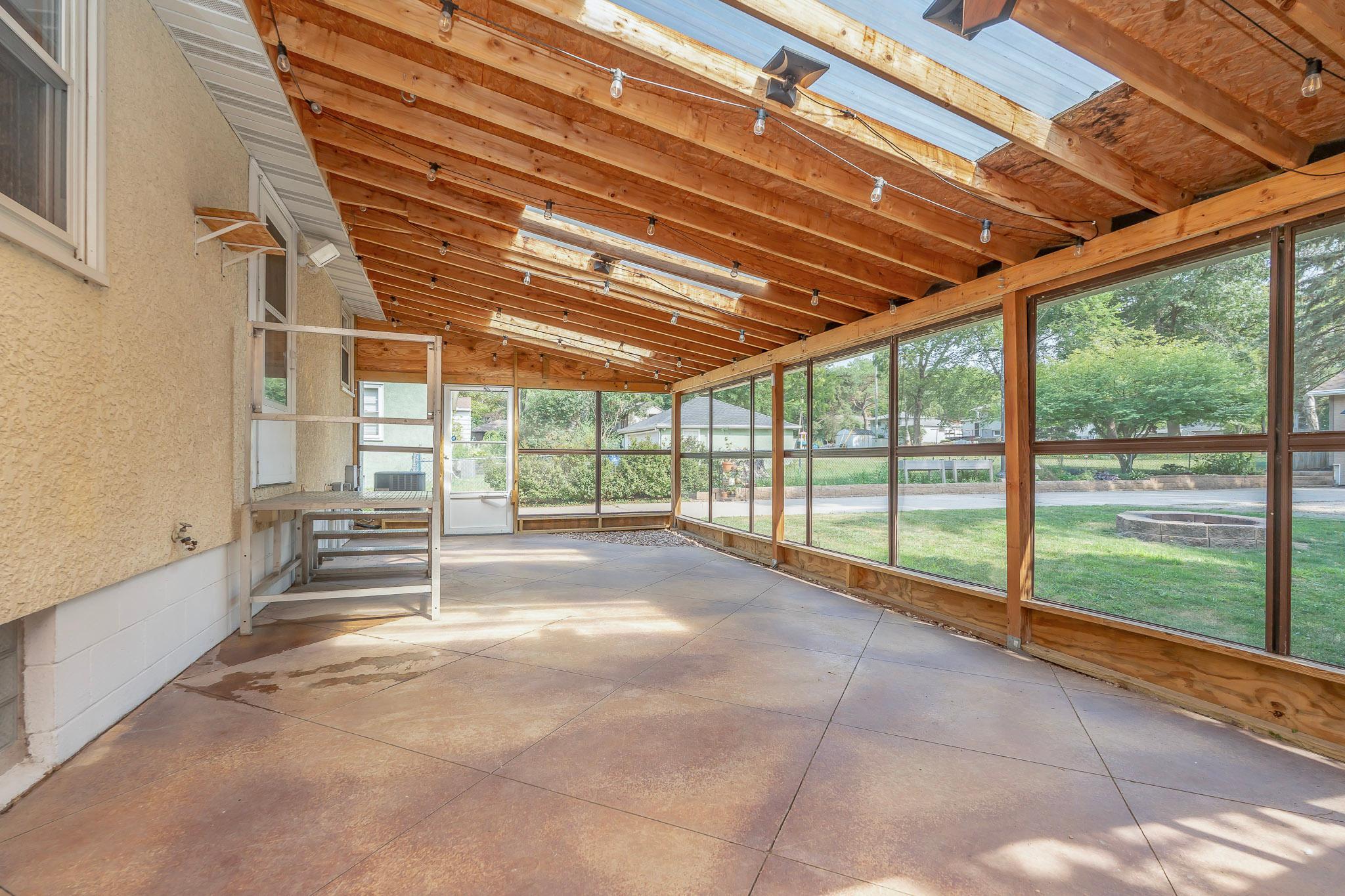 View of Residential at 1554 Burns Avenue, Saint Paul MN 55106, Saint Paul (6 of 36) - Mike Wilen | Minnesota Team Real Estate