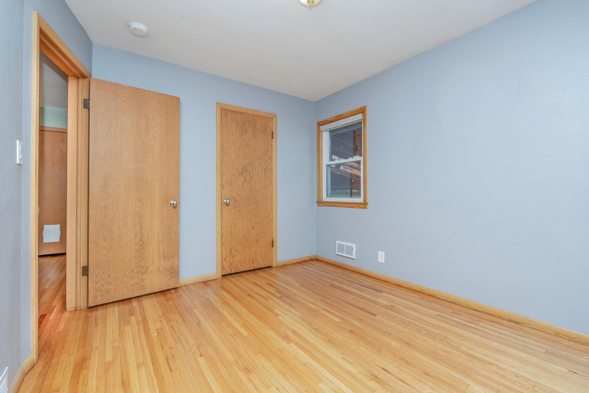 View of Residential at 1554 Burns Avenue, Saint Paul MN 55106, Saint Paul (19 of 36) - Mike Wilen | Minnesota Team Real Estate