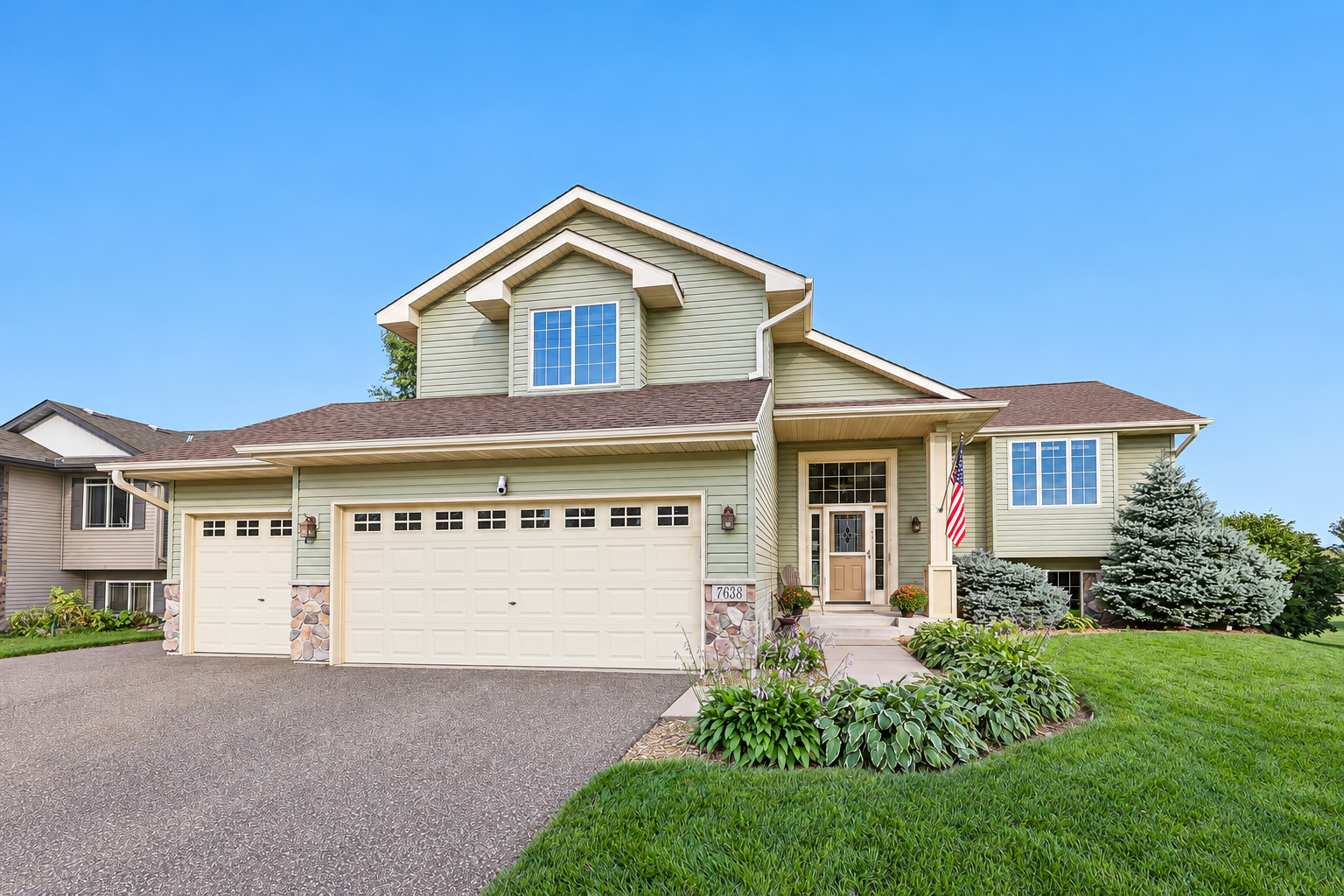 View of Single Family at 7638 Packard Avenue, Otsego - Mike Wilen | Minnesota Team Real Estate