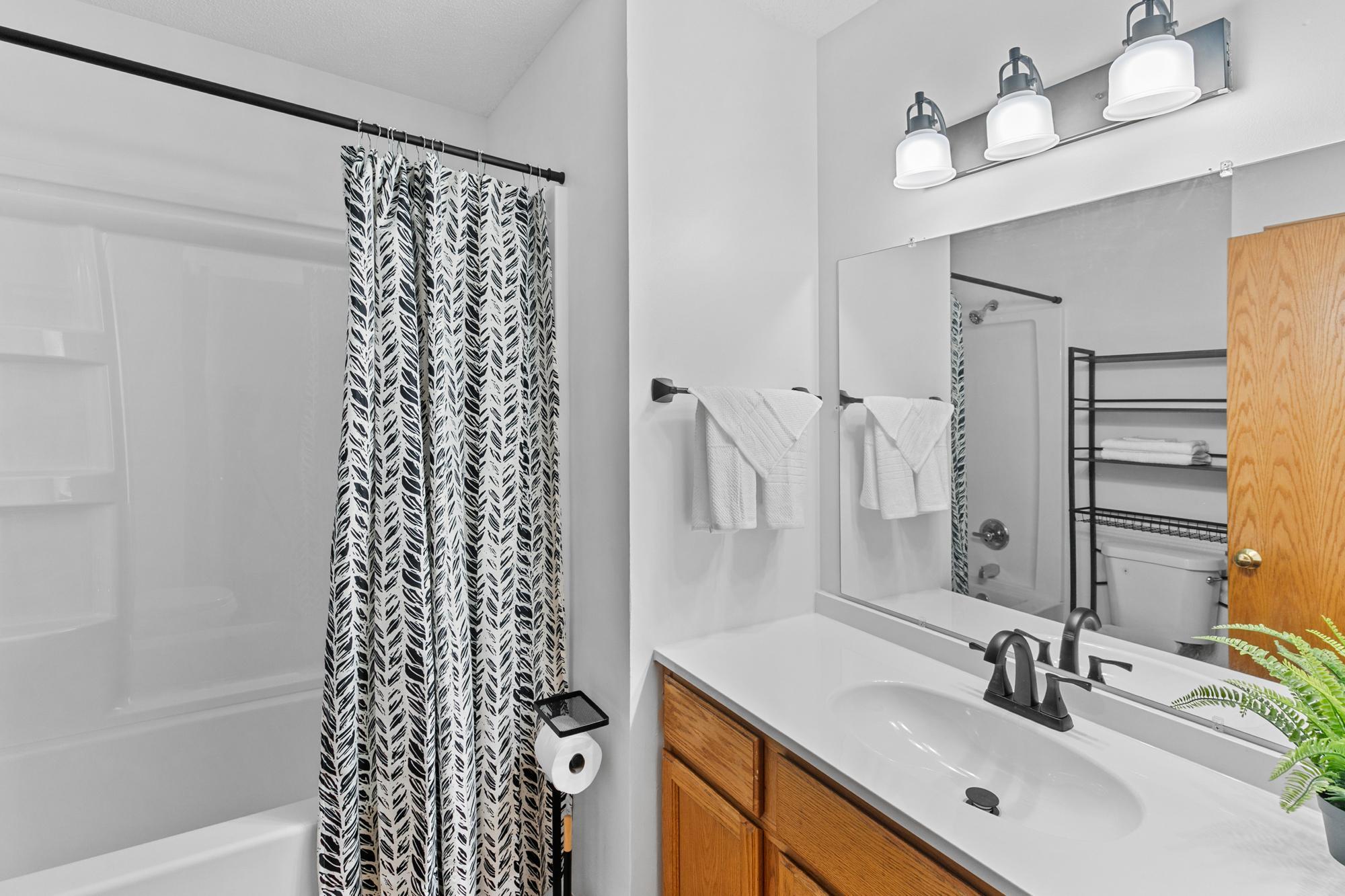 View of Residential at 502 Mariner Way, Woodbury MN 55129, Woodbury (26 of 27) - Mike Wilen | Minnesota Team Real Estate