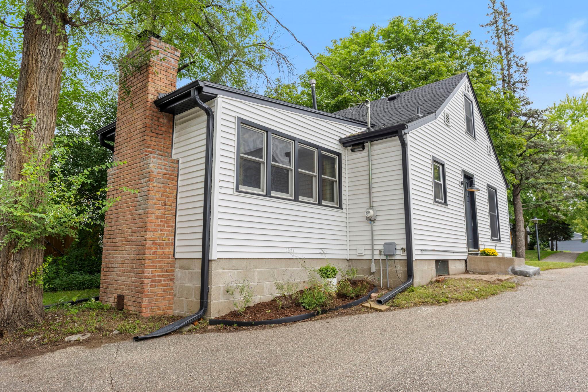 View of Residential at 3024 Texas Avenue, Saint Louis Park MN 55426, Saint Louis Park (40 of 46) - Mike Wilen | Minnesota Team Real Estate