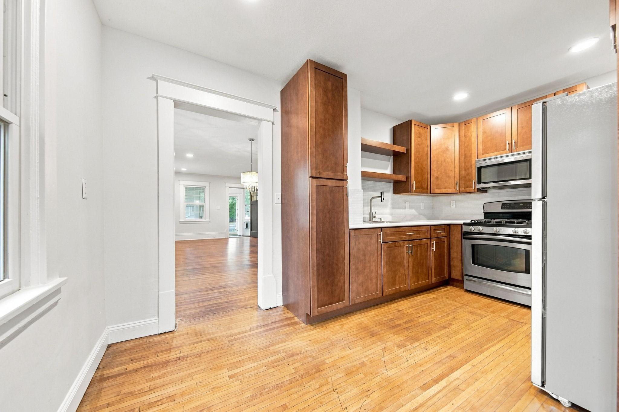 View of Residential at 1401 Hazel Street, Saint Paul MN 55119, Saint Paul (6 of 20) - Mike Wilen | Minnesota Team Real Estate
