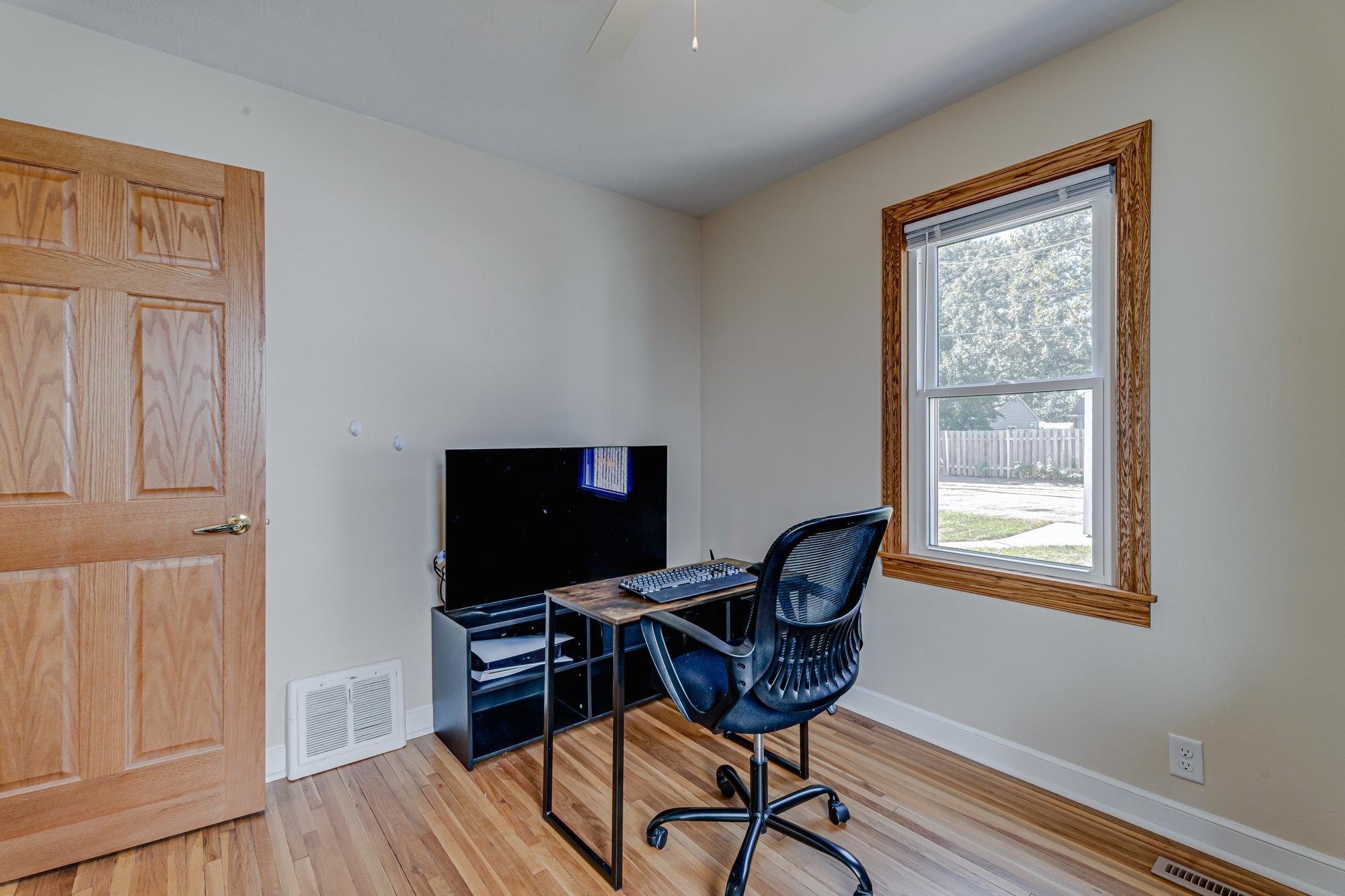 View of Residential at 6326 Humboldt Avenue, Richfield MN 55423, Richfield (22 of 65) - Mike Wilen | Minnesota Team Real Estate