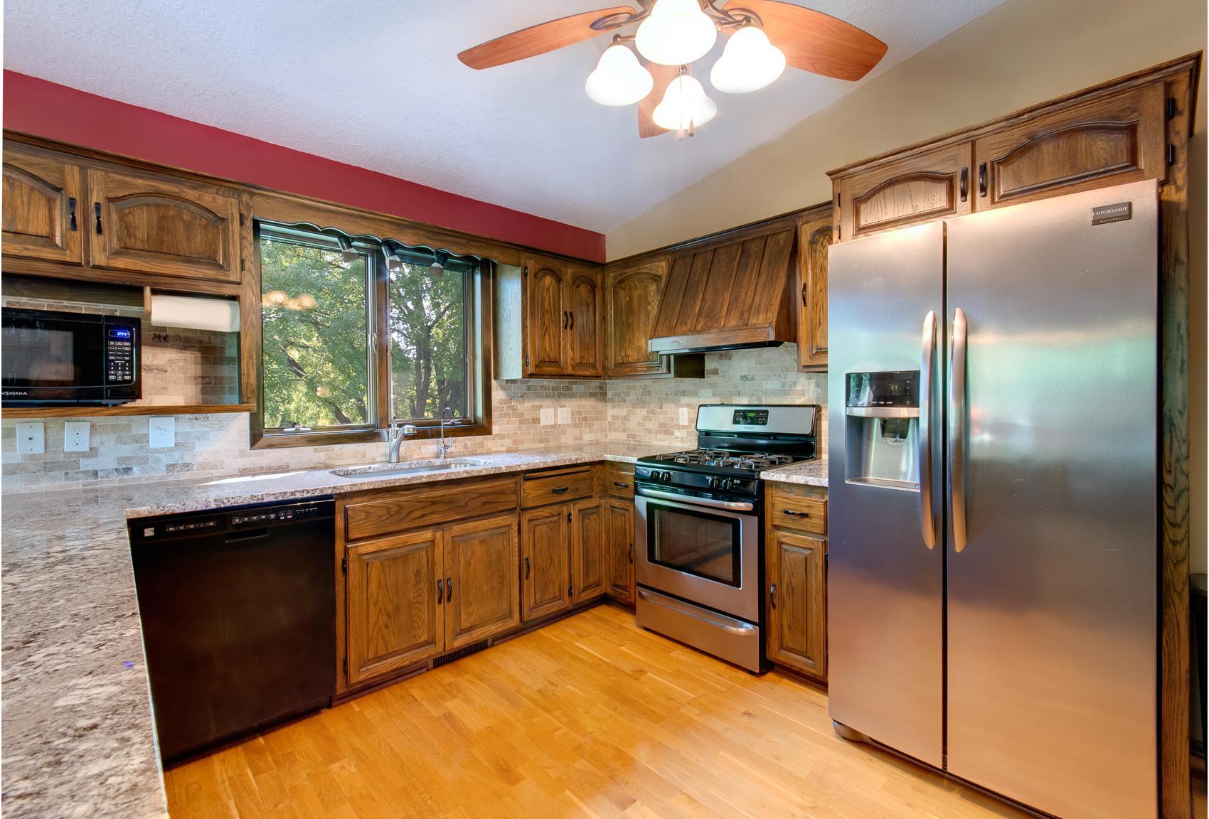 View of Residential at 22710 Pinto Lane, Lakeville MN 55044, Lakeville (8 of 57) - Mike Wilen | Minnesota Team Real Estate