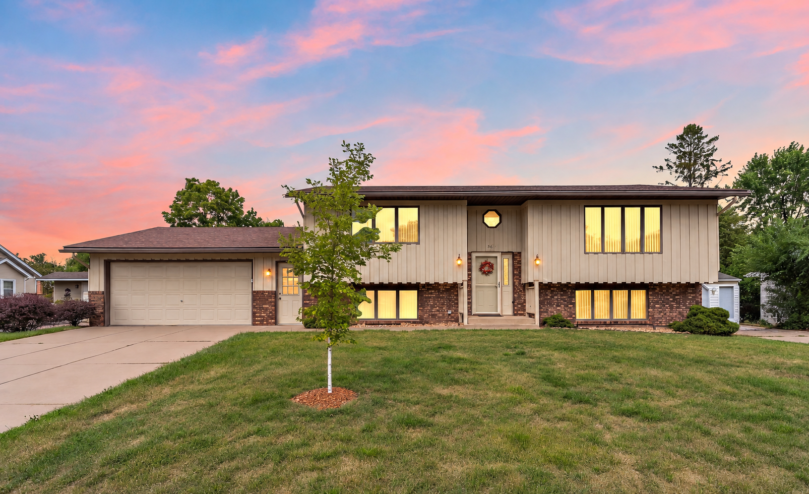View of Single Family at 361 Eldridge Avenue, Maplewood - Mike Wilen | Minnesota Team Real Estate