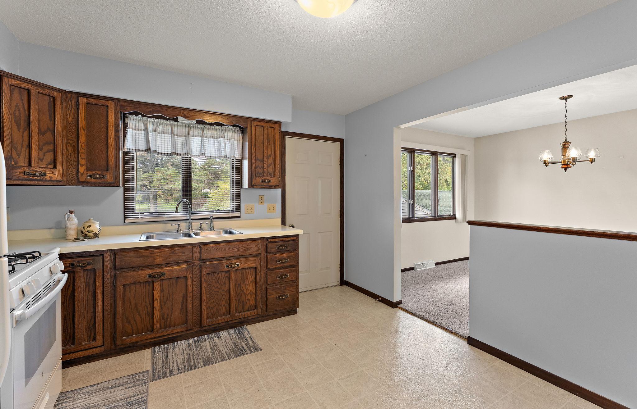 View of Residential at 361 Eldridge Avenue, Maplewood MN 55117, Maplewood (32 of 43) - Mike Wilen | Minnesota Team Real Estate