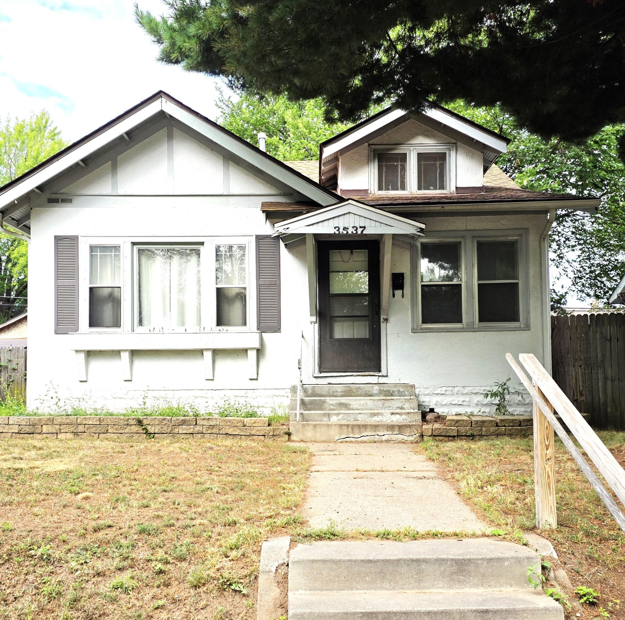View of Single Family at 3537 Aldrich Avenue, Minneapolis - Mike Wilen | Minnesota Team Real Estate