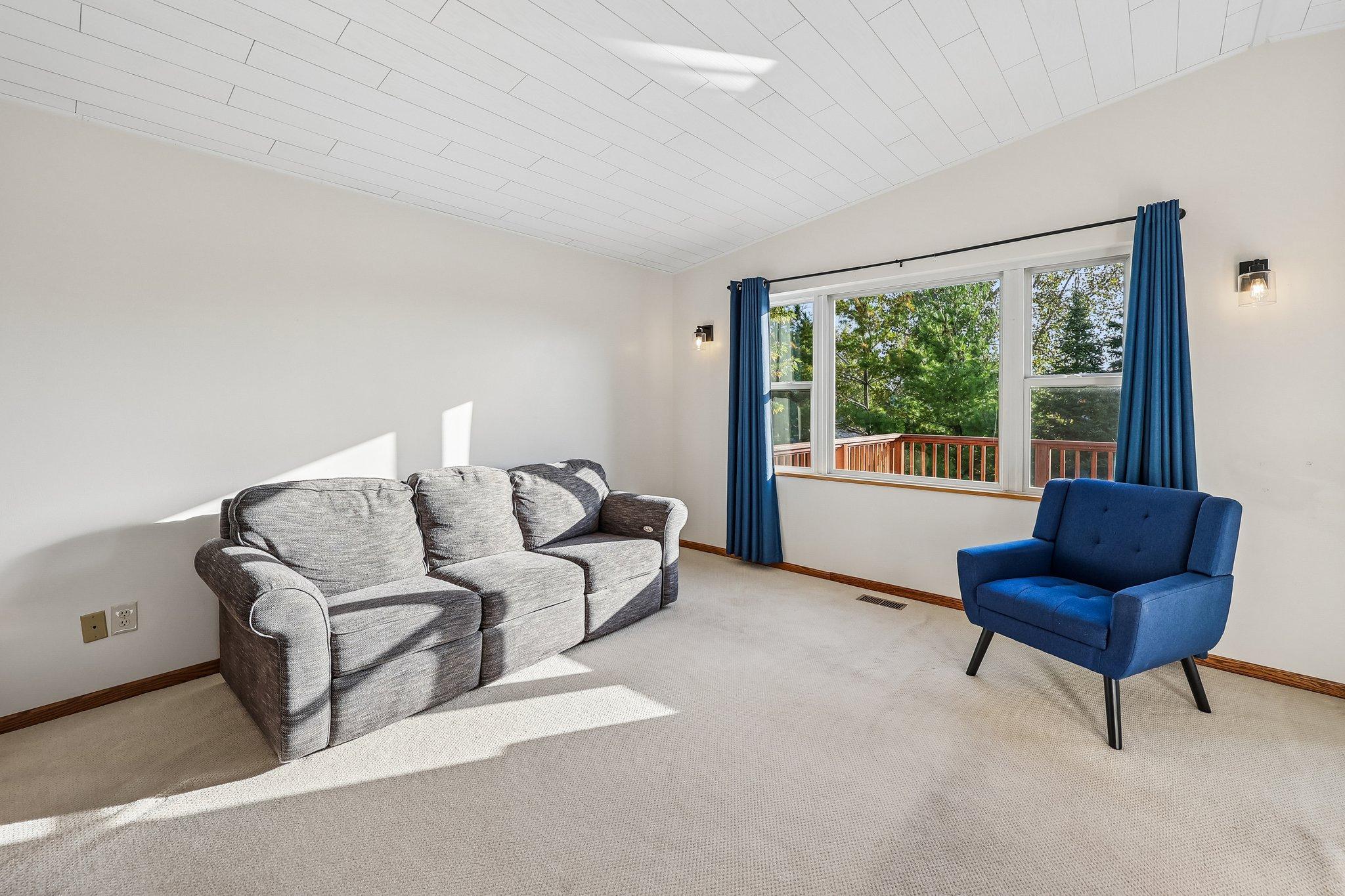 View of Residential at 1217 Clover Court, Shakopee MN 55379, Shakopee (9 of 27) - Mike Wilen | Minnesota Team Real Estate