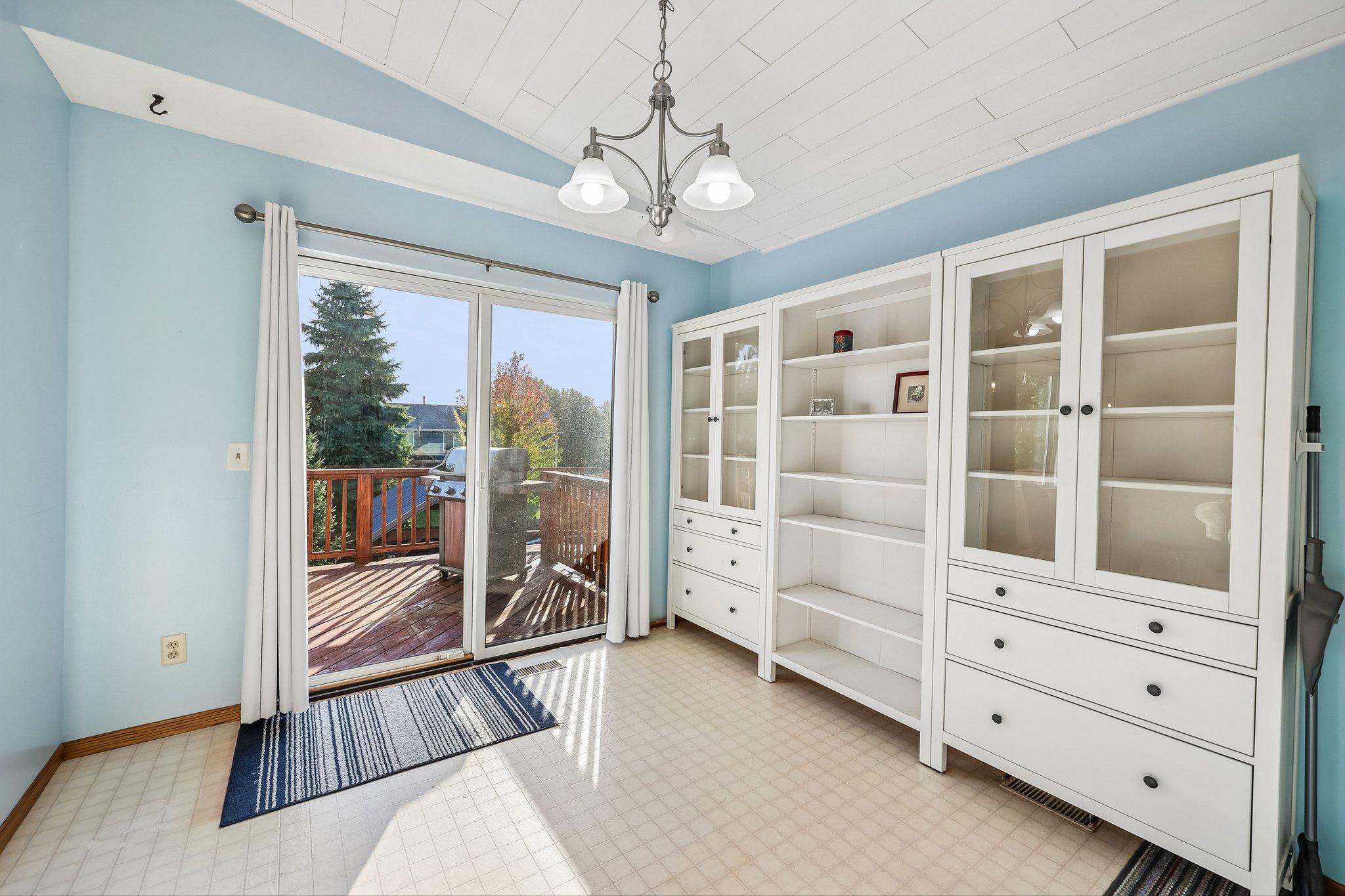 View of Residential at 1217 Clover Court, Shakopee MN 55379, Shakopee (4 of 27) - Mike Wilen | Minnesota Team Real Estate