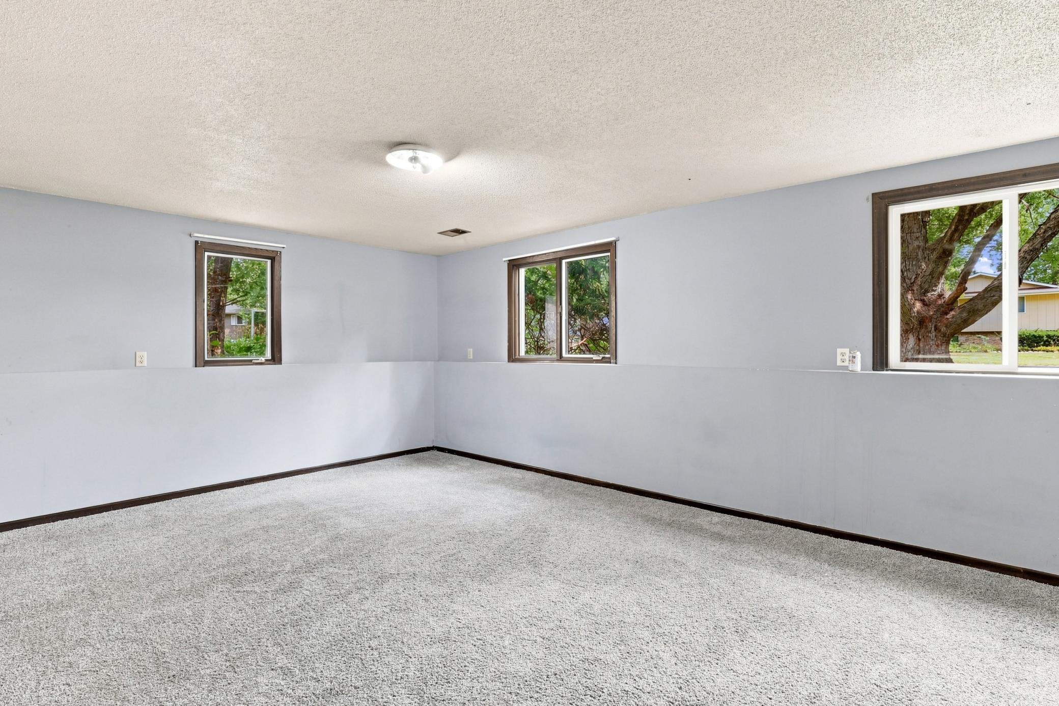 View of Residential at 10048 Upton Road, Bloomington MN 55431, Bloomington (28 of 43) - Mike Wilen | Minnesota Team Real Estate