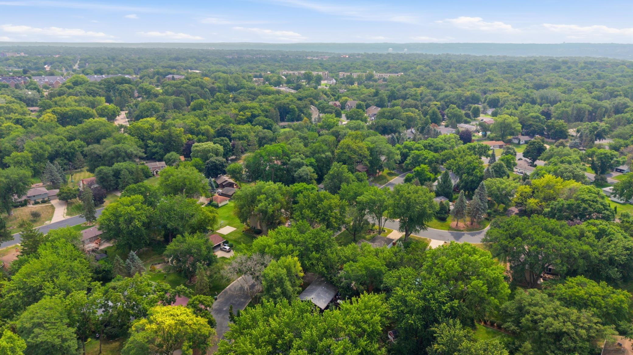 View of Residential at 10048 Upton Road, Bloomington MN 55431, Bloomington (42 of 43) - Mike Wilen | Minnesota Team Real Estate