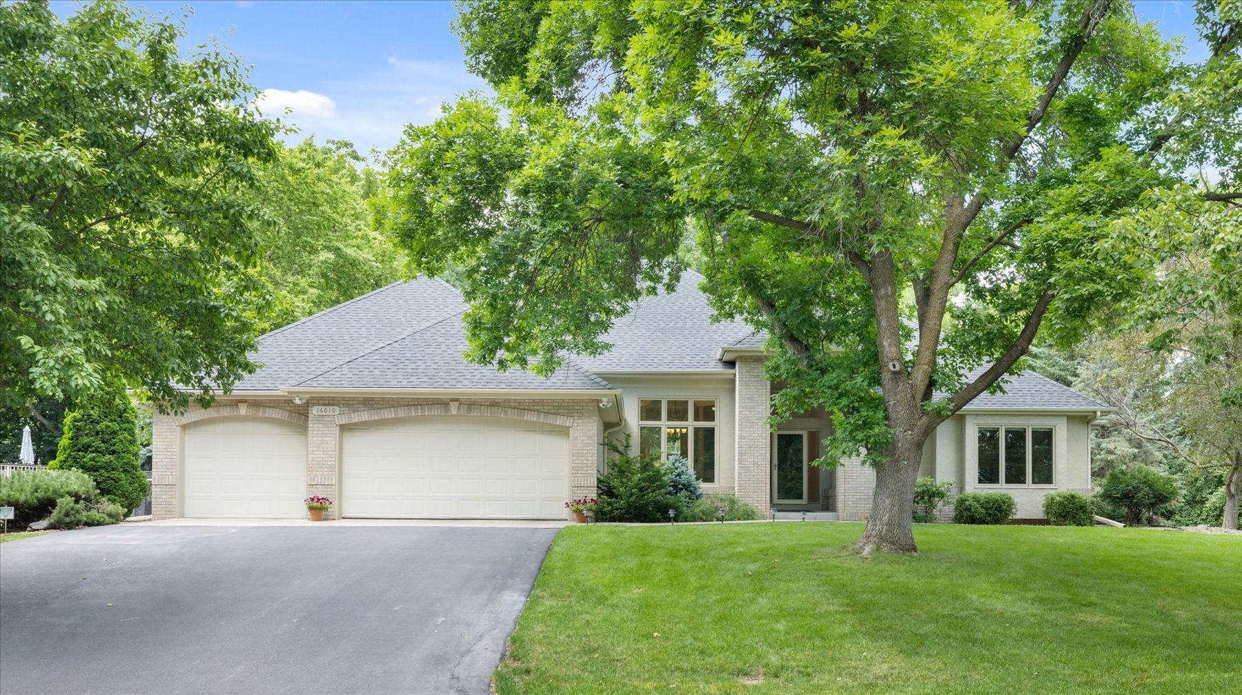 View of Residential at 16010 45th Avenue, Plymouth MN 55446, Plymouth (3 of 43) - Mike Wilen | Minnesota Team Real Estate