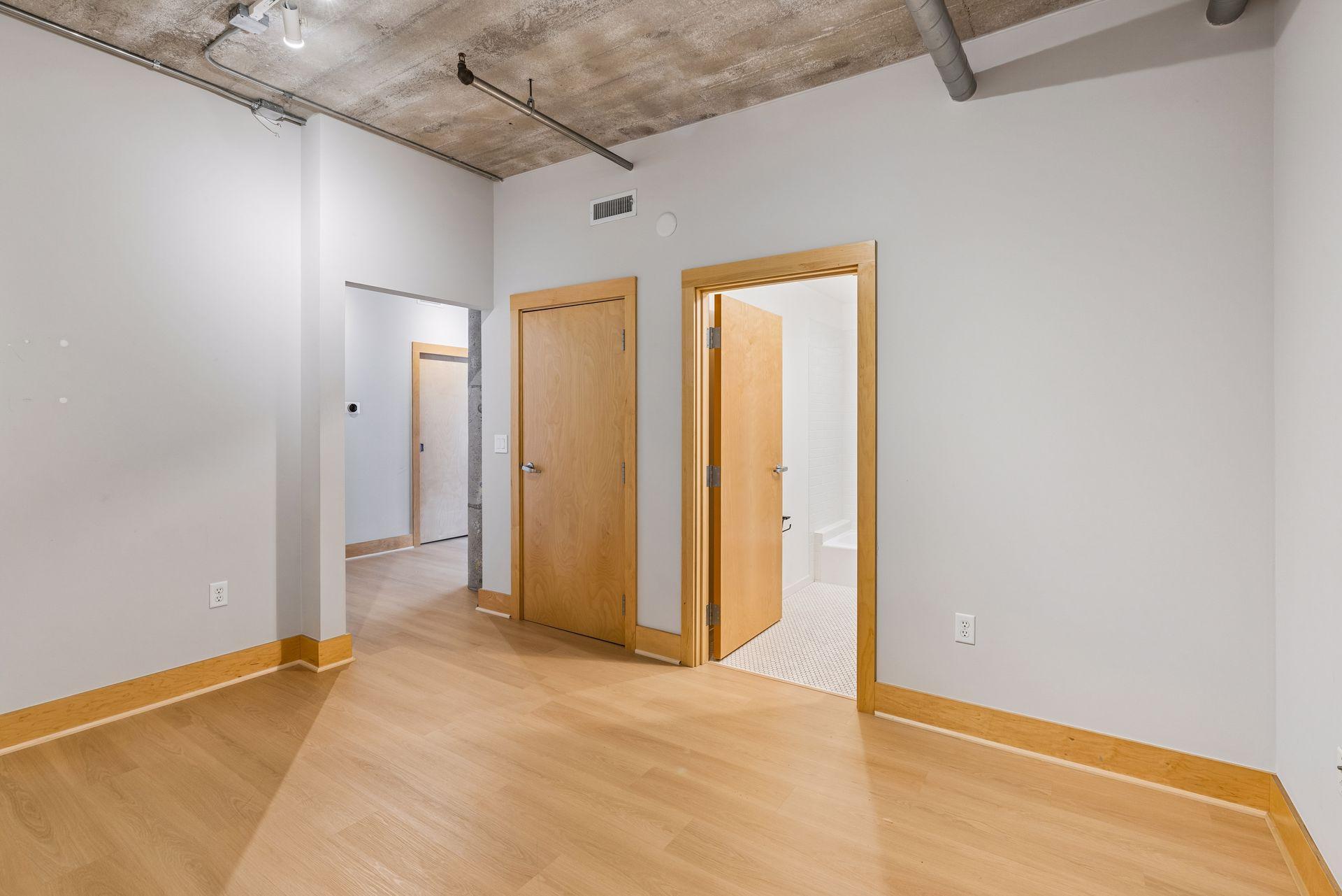 View of Residential at 525 3rd Street #314, Minneapolis MN 55401, Minneapolis (15 of 37) - Mike Wilen | Minnesota Team Real Estate