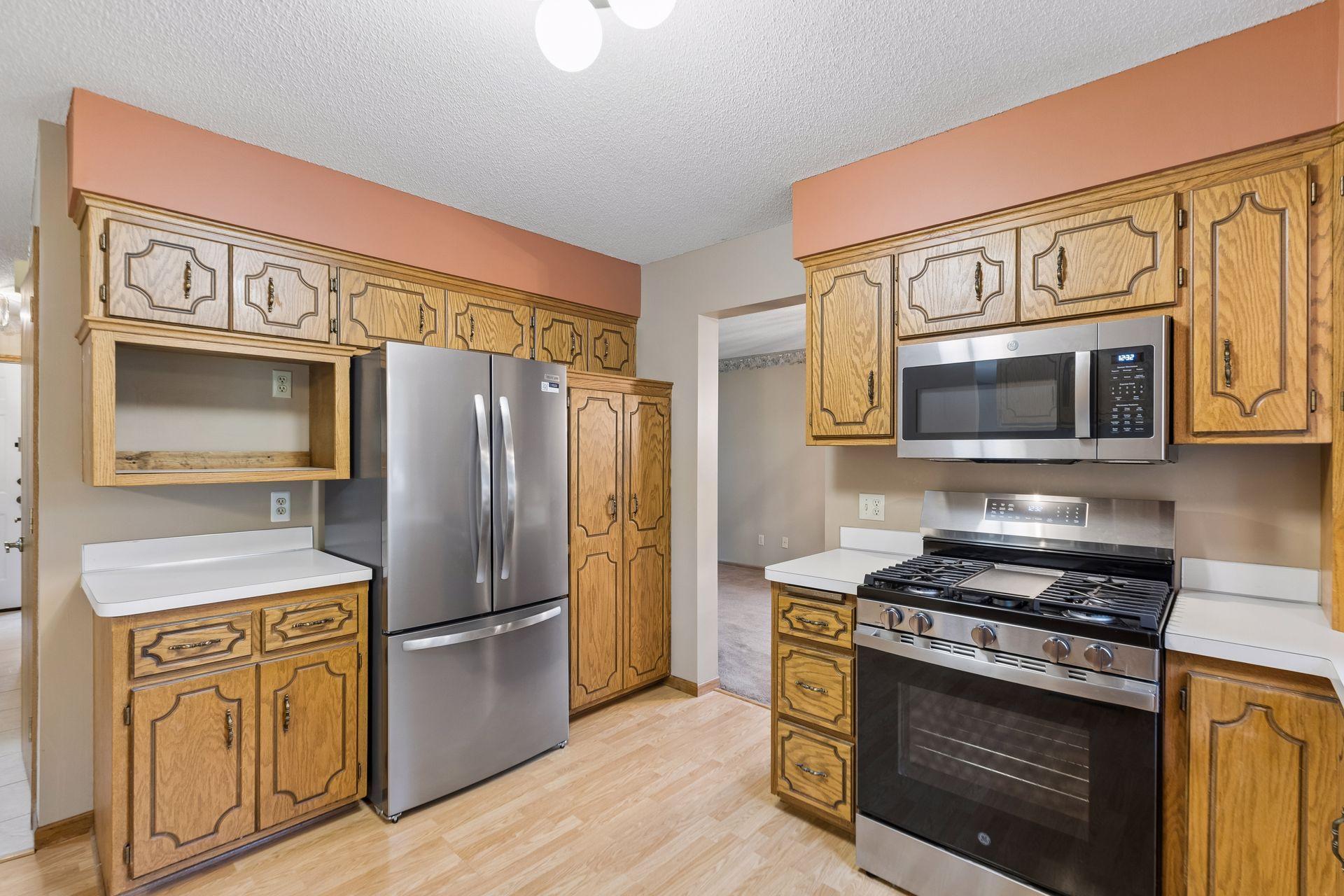 View of Residential at 9119 Nantwick Ridge, Brooklyn Park MN 55443, Brooklyn Park (14 of 47) - Mike Wilen | Minnesota Team Real Estate