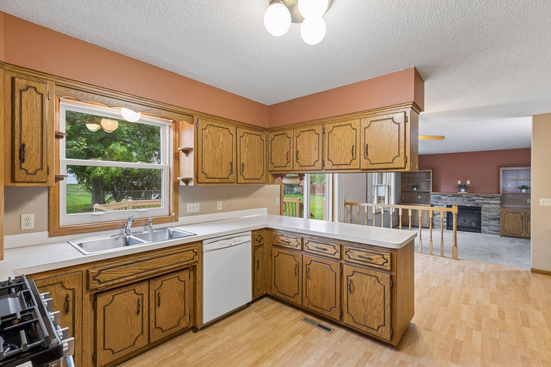 View of Residential at 9119 Nantwick Ridge, Brooklyn Park MN 55443, Brooklyn Park (15 of 47) - Mike Wilen | Minnesota Team Real Estate