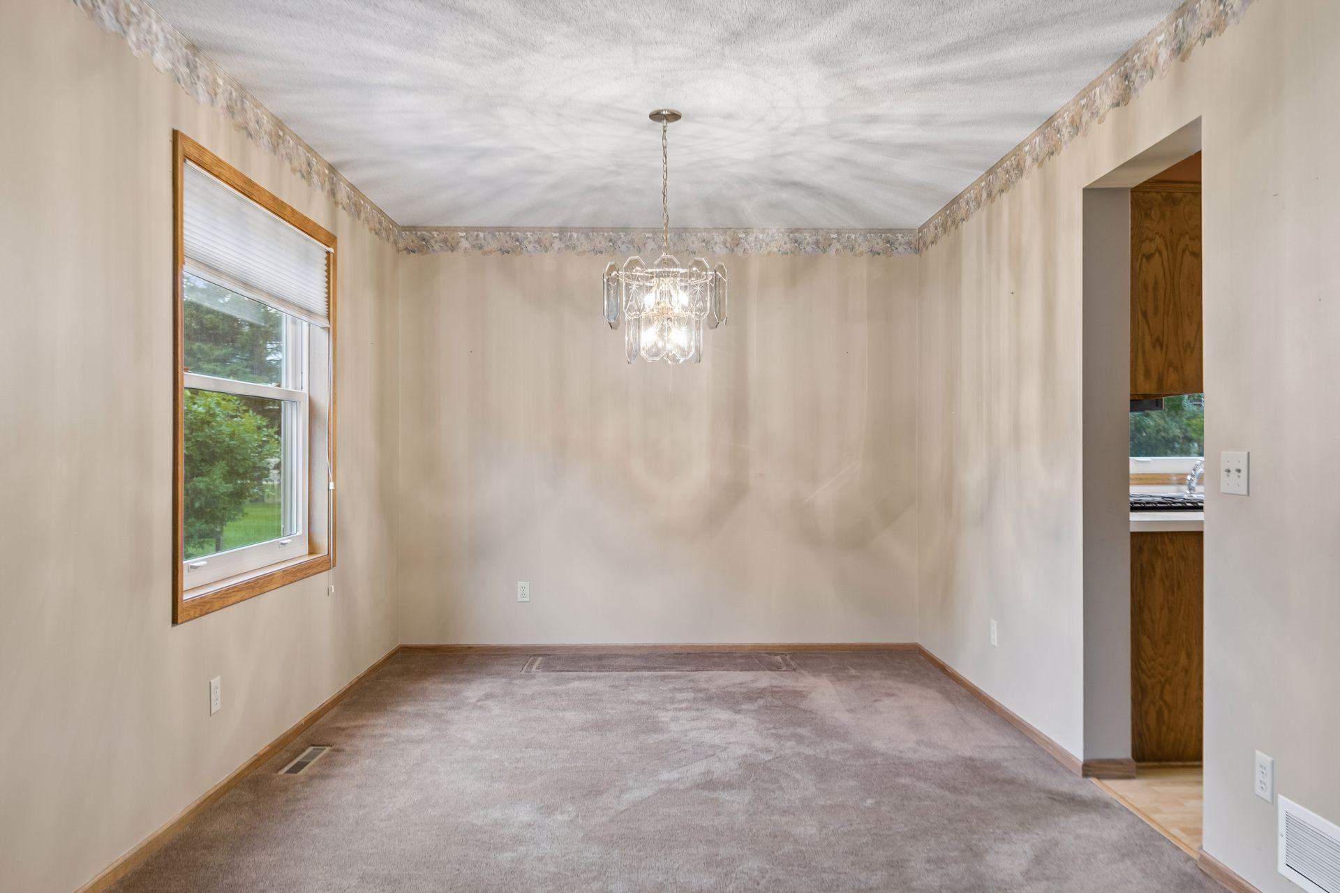 View of Residential at 9119 Nantwick Ridge, Brooklyn Park MN 55443, Brooklyn Park (10 of 47) - Mike Wilen | Minnesota Team Real Estate