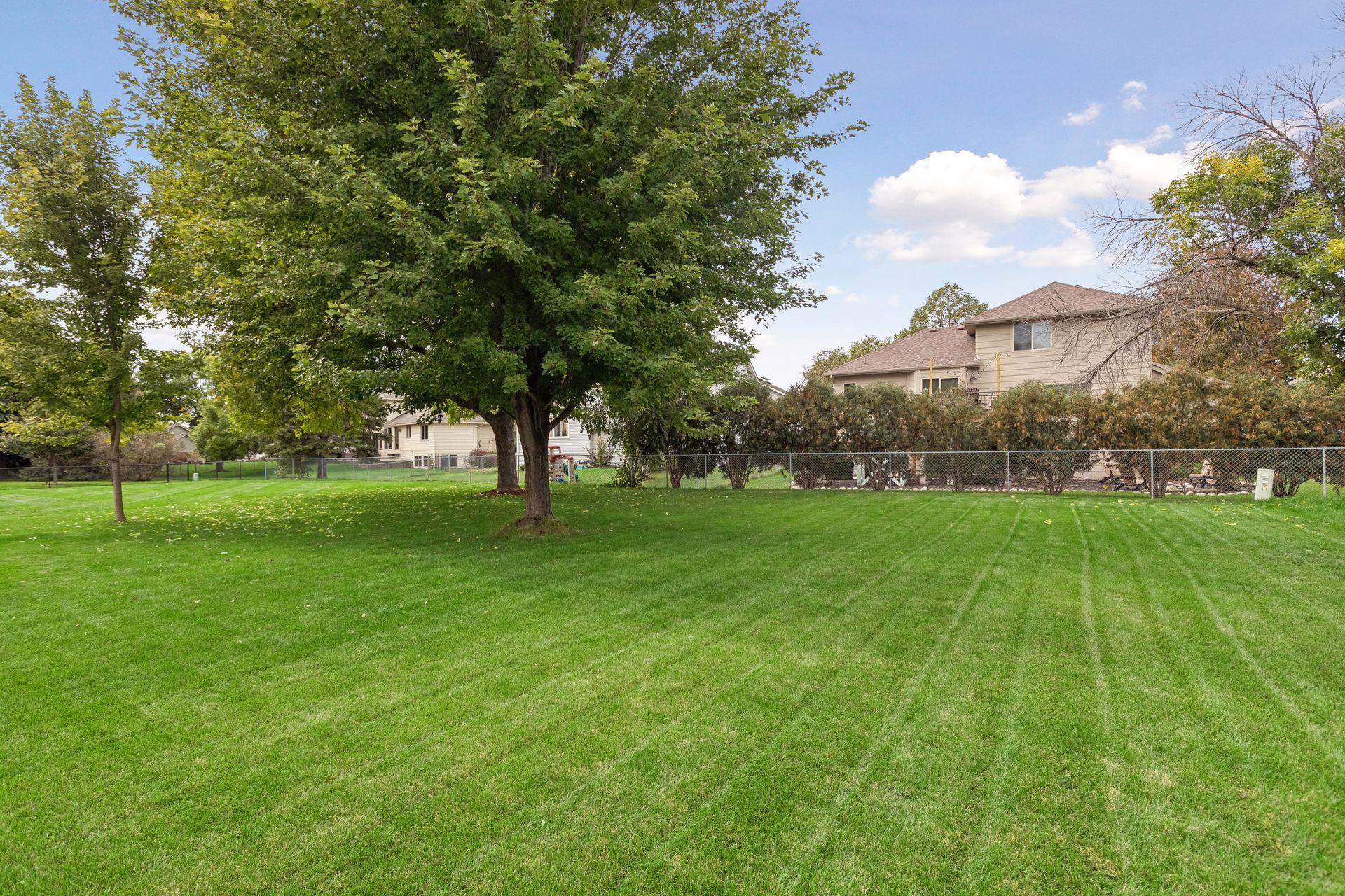 View of Residential at 9119 Nantwick Ridge, Brooklyn Park MN 55443, Brooklyn Park (40 of 47) - Mike Wilen | Minnesota Team Real Estate