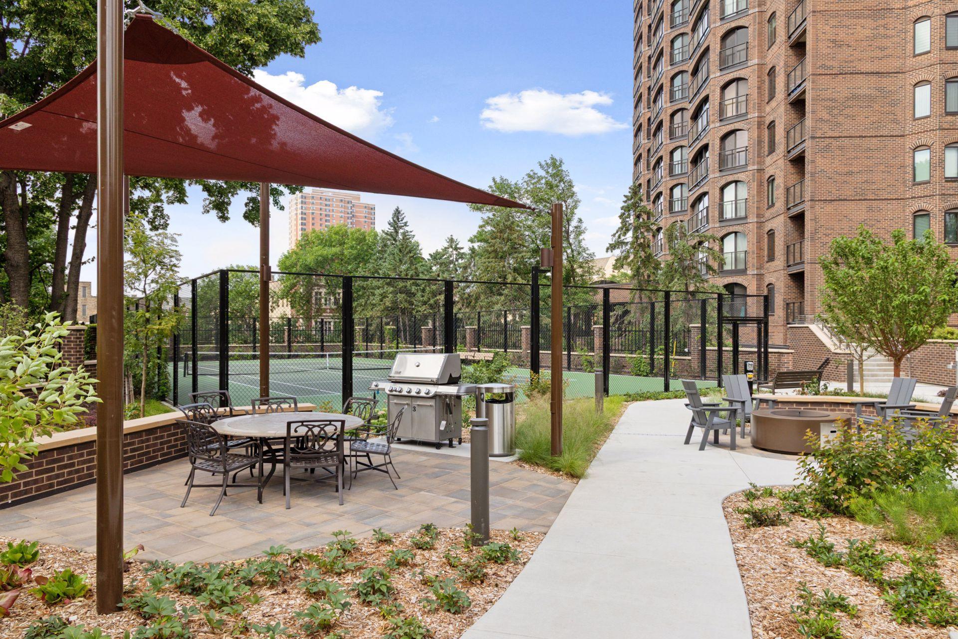 View of Residential at 1201 Yale Place #407, Minneapolis MN 55403, Minneapolis (78 of 102) - Mike Wilen | Minnesota Team Real Estate